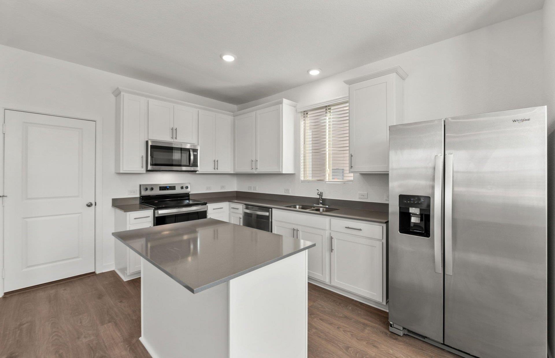 590 Rubber Tree WAY — photo 4