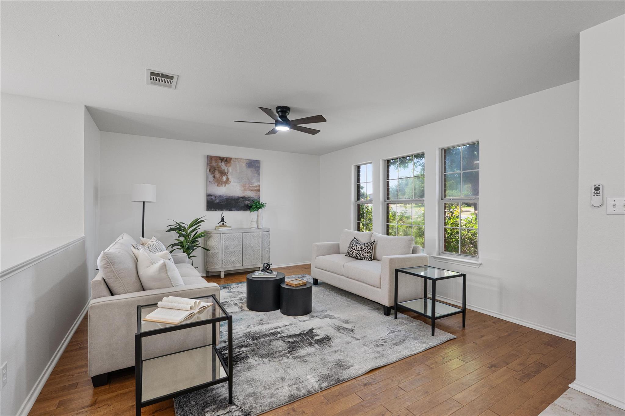 305 Santolina LN — photo 4