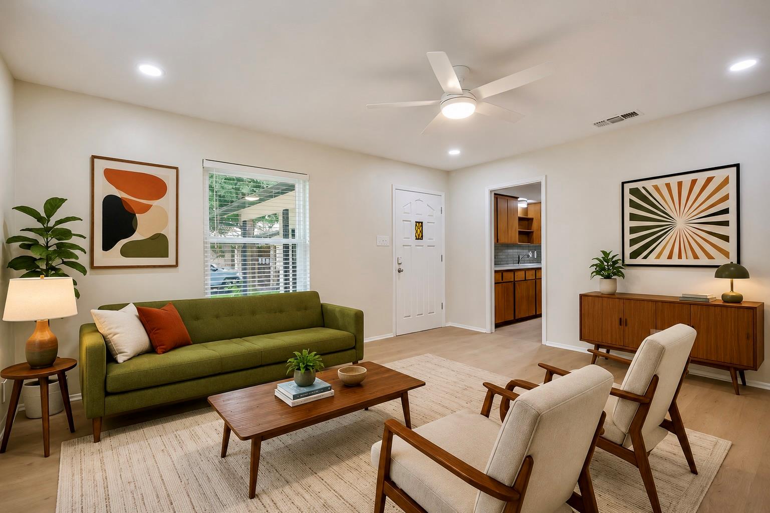 3112 Crosscreek DR — photo 4