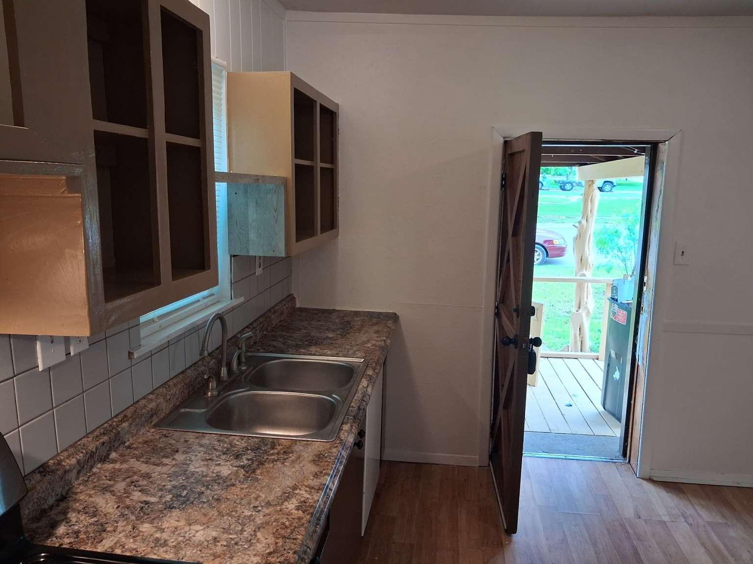 308 Ridge ST — photo 3