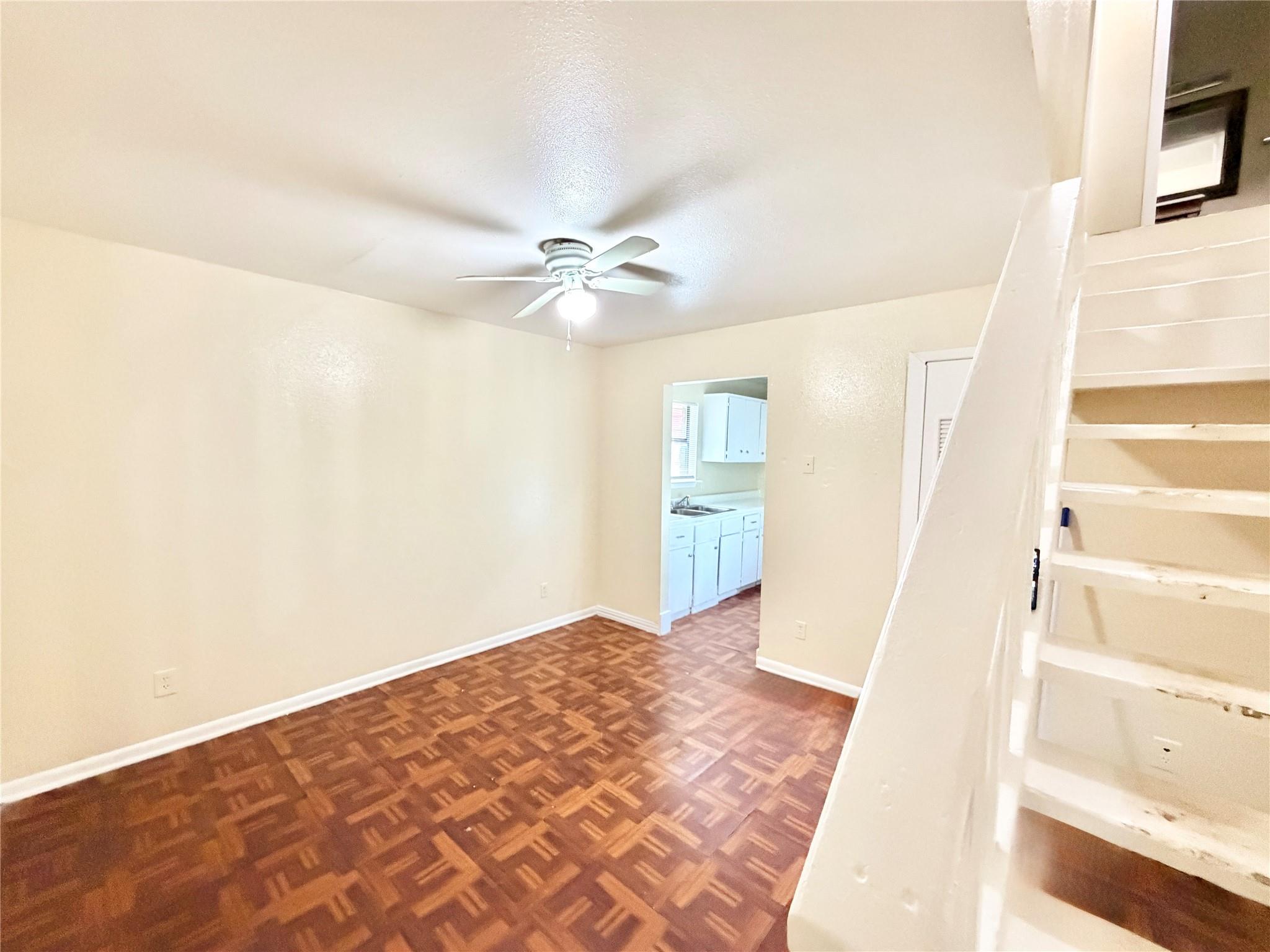 6257 Manor RD #B — photo 5