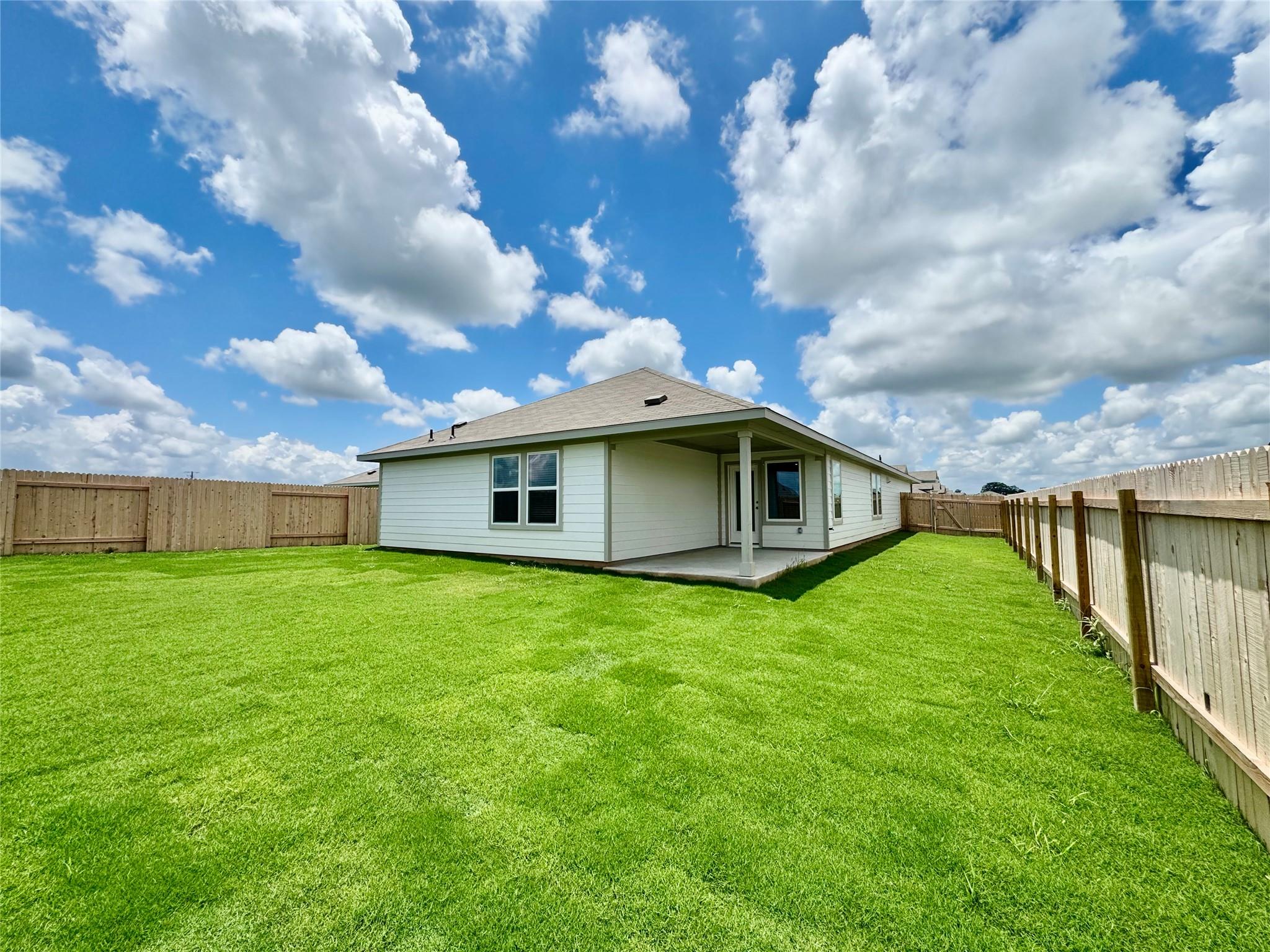231 Red Tail Hawk LN — photo 5