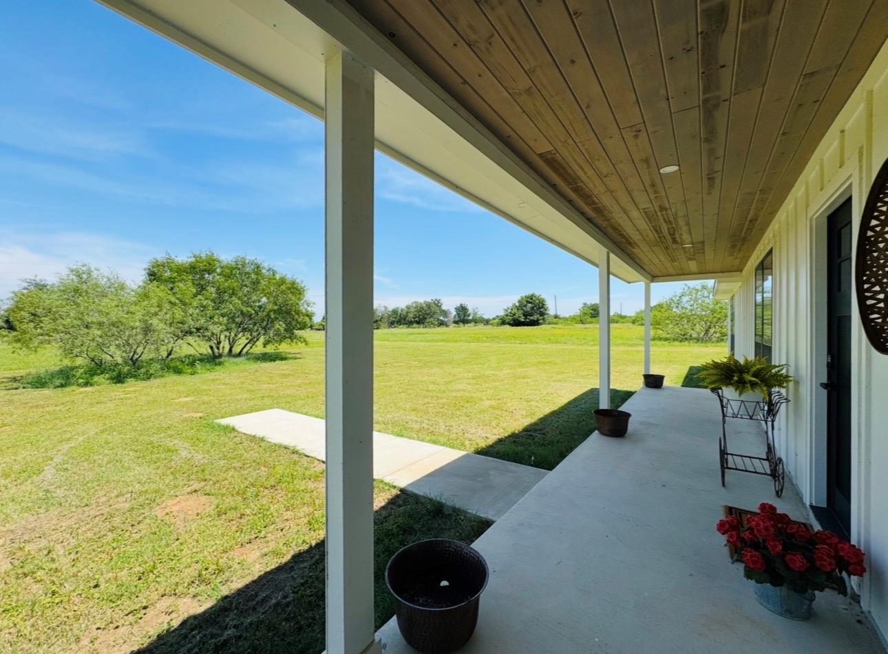 1294 Private Road 7037 — photo 3