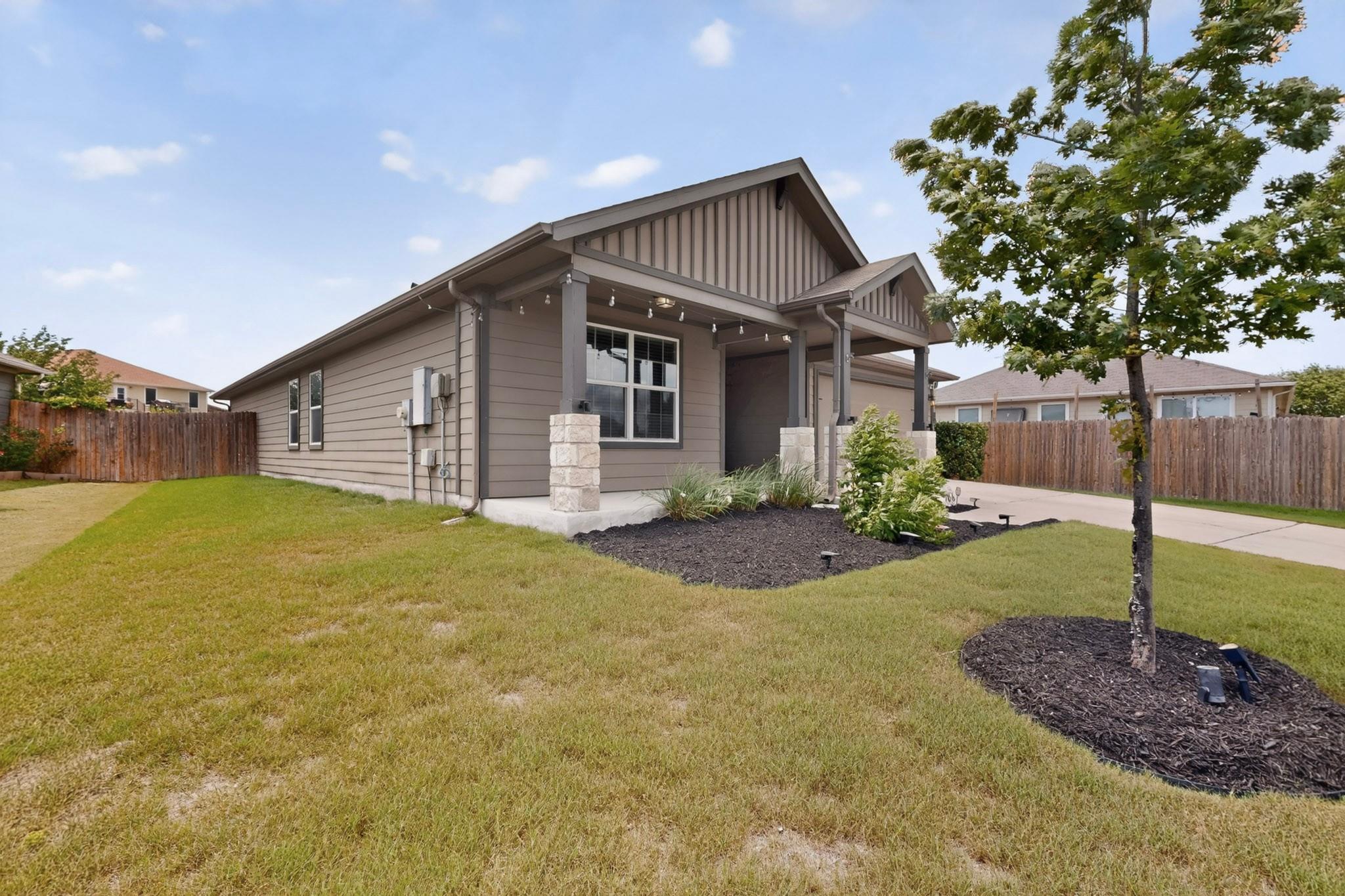 706 Liard River RD — photo 3