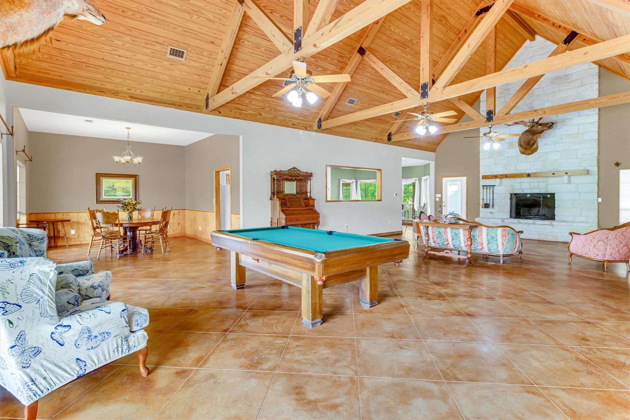 3227 Farm to Market 1174