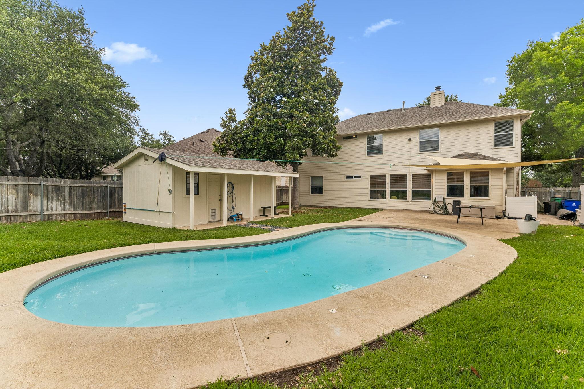 1409 Deer Horn DR