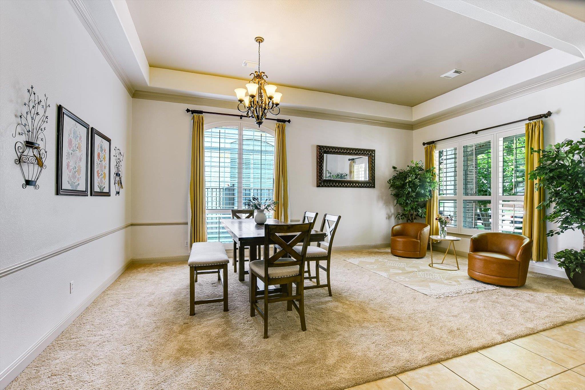 2300 Aldworth DR — photo 3