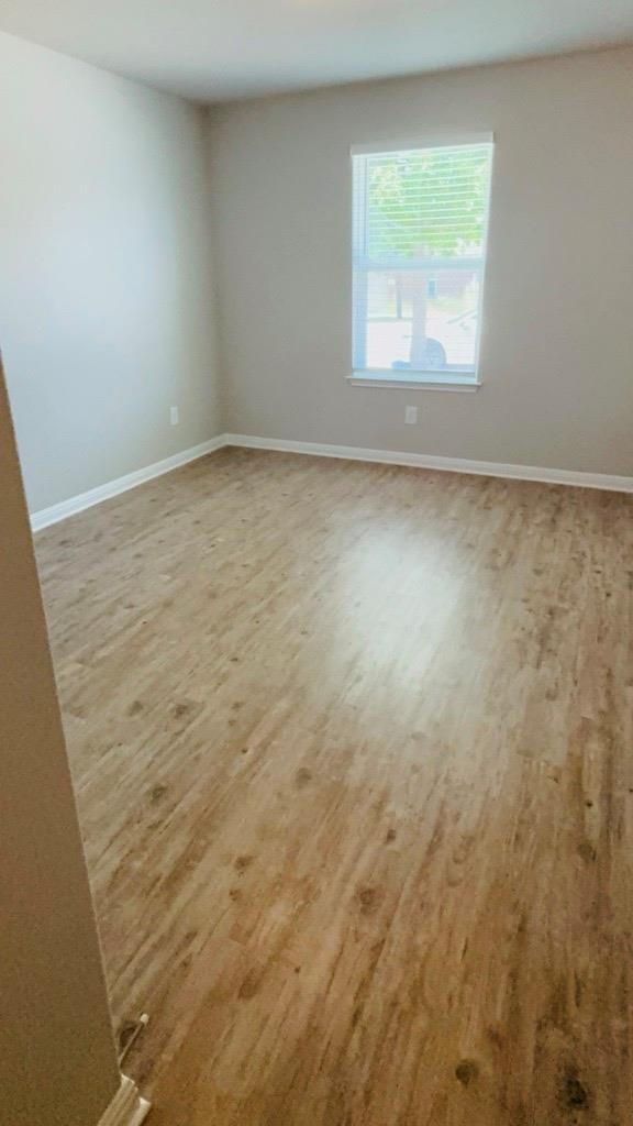 1414 Walden Pond DR — photo 3