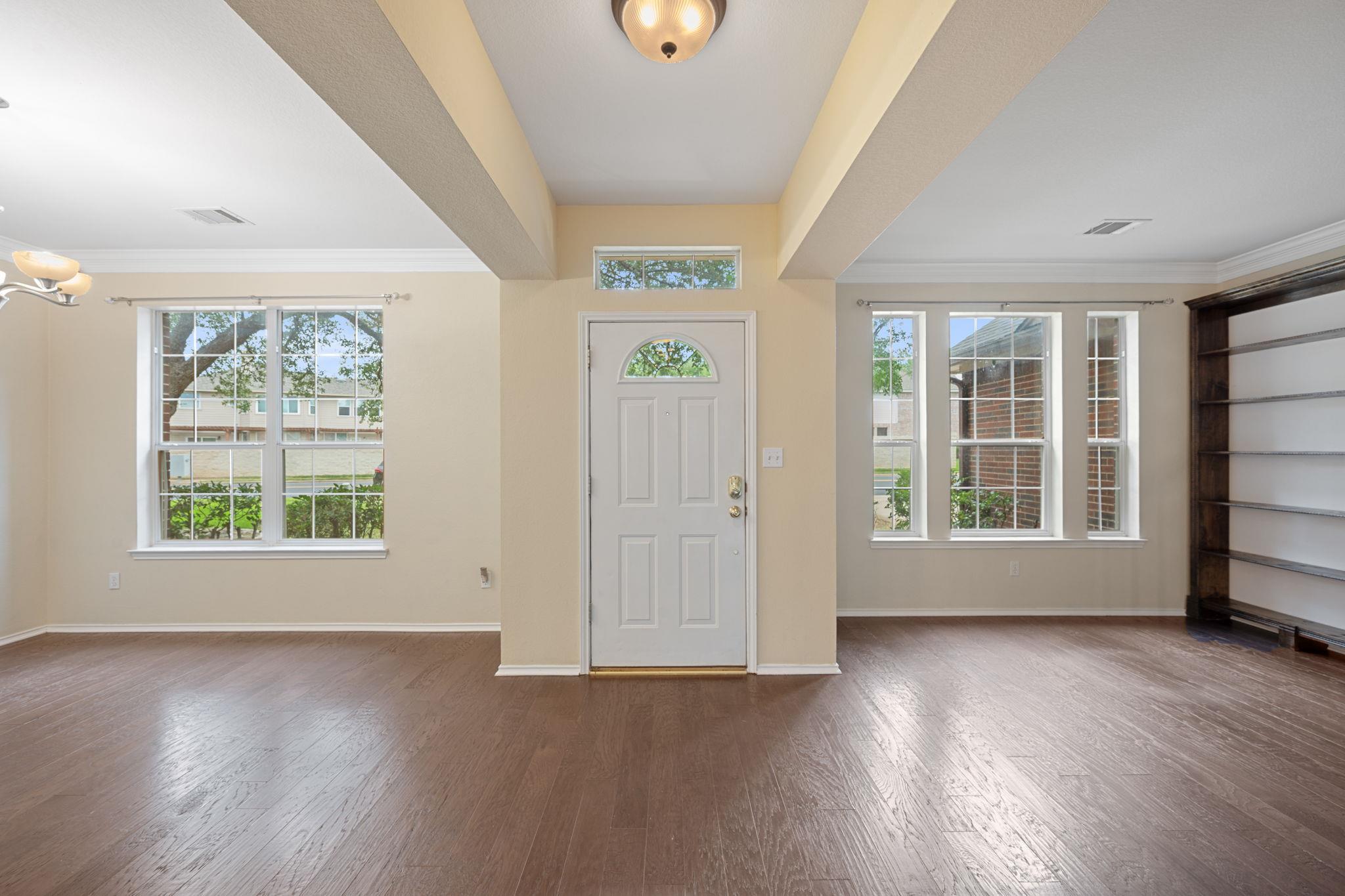 2305 Little Elm TRL — photo 4