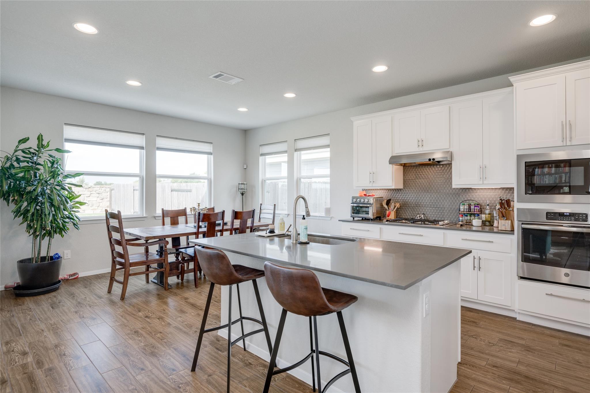 7948 Castelardo PL — photo 3