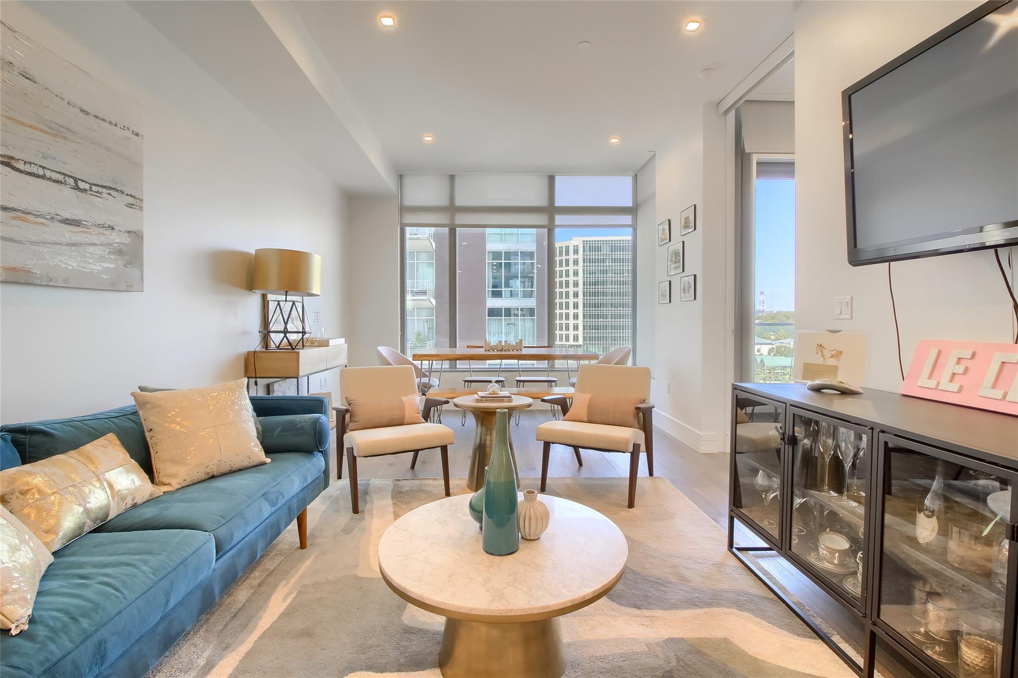 501 West Ave #1002 — photo 3