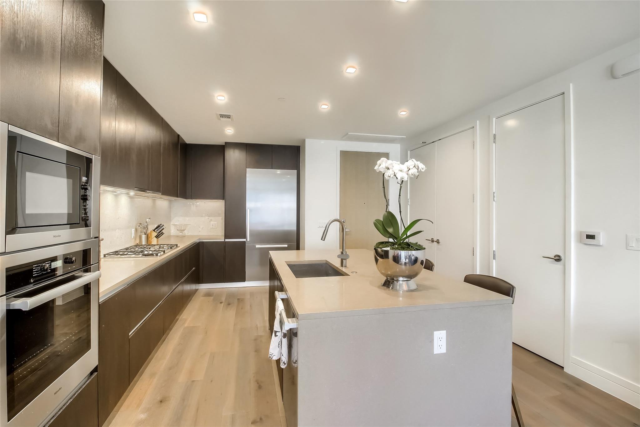 501 West Ave #1002 — photo 5