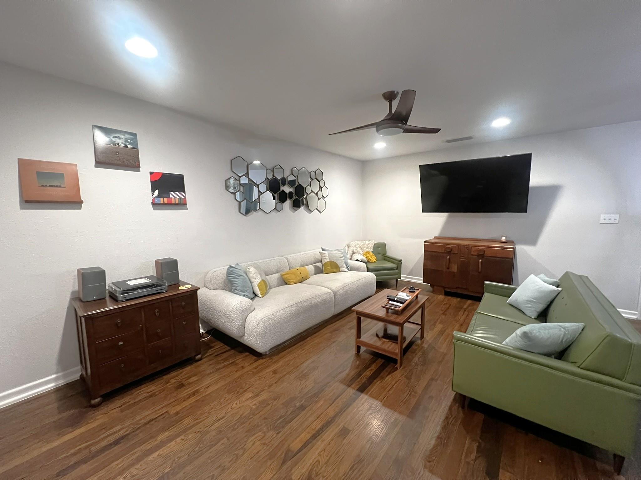 1311 Aggie LN #A — photo 3