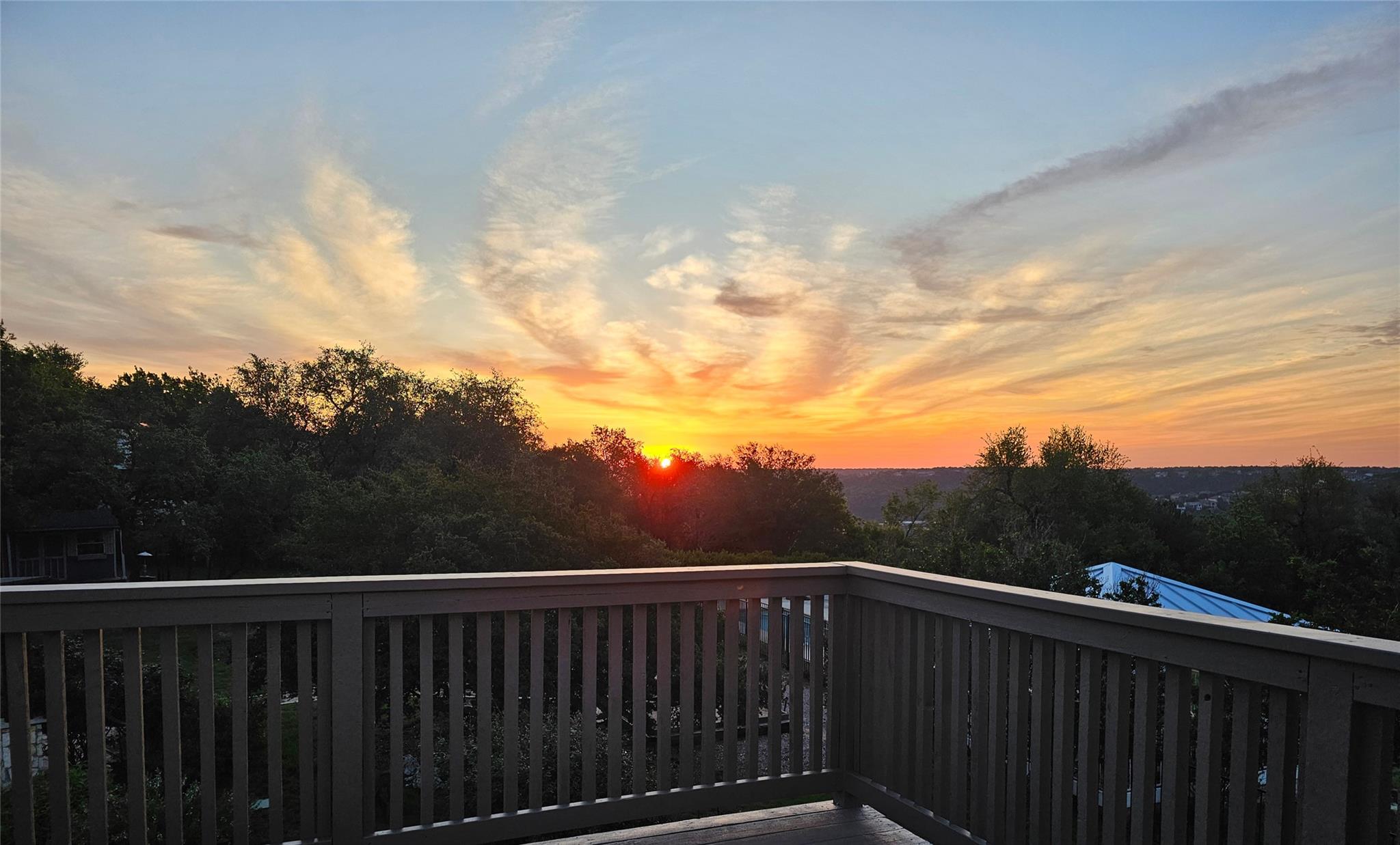 6806 Winterberry DR — photo 4