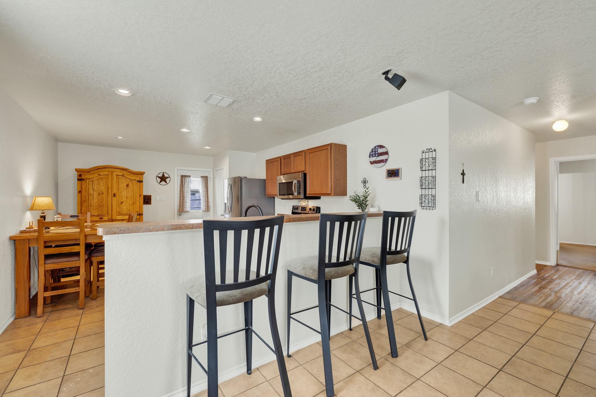 603 Crossing DR — photo 4