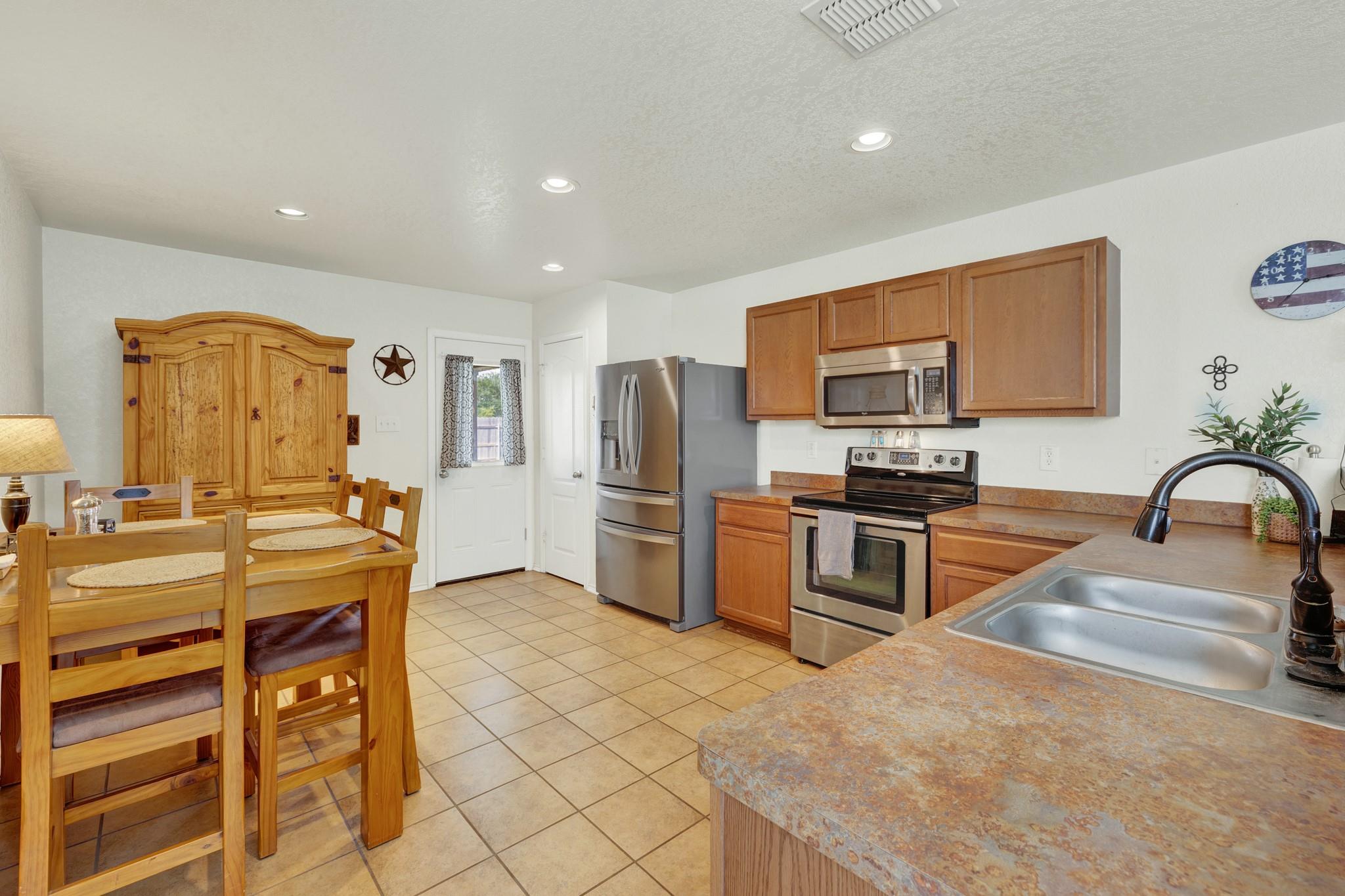603 Crossing DR — photo 5