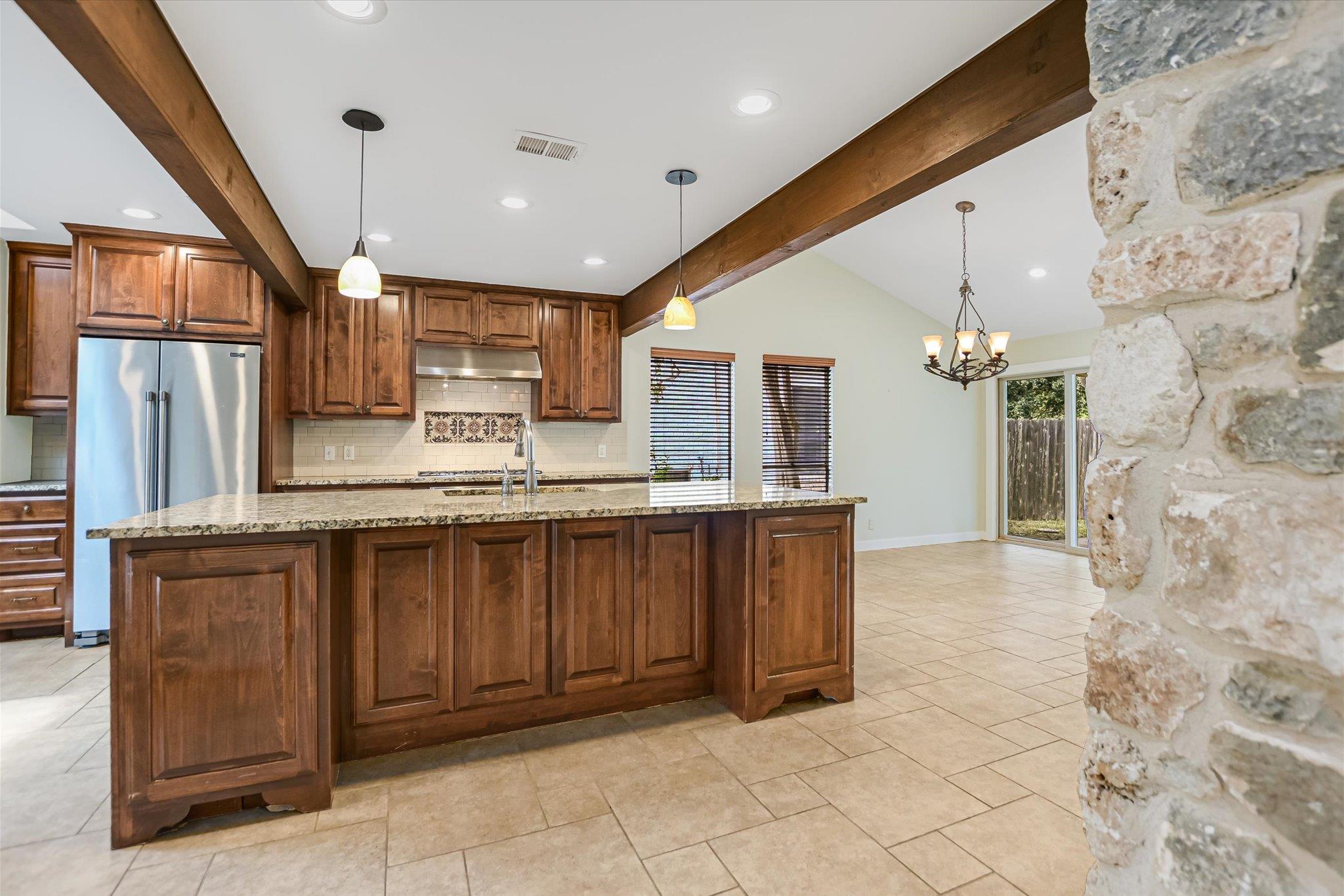 4806 Canyonbend CIR — photo 5