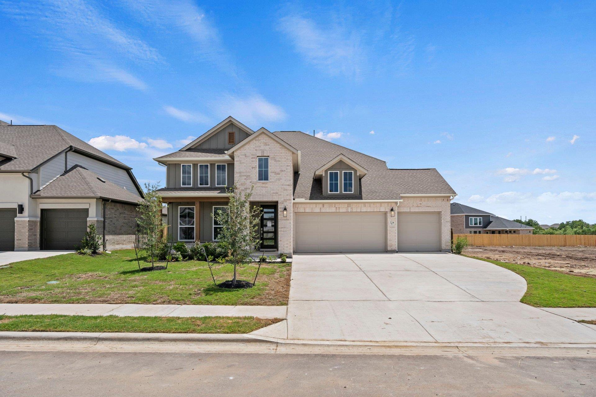 224 Pacific Grove CIR — photo 3