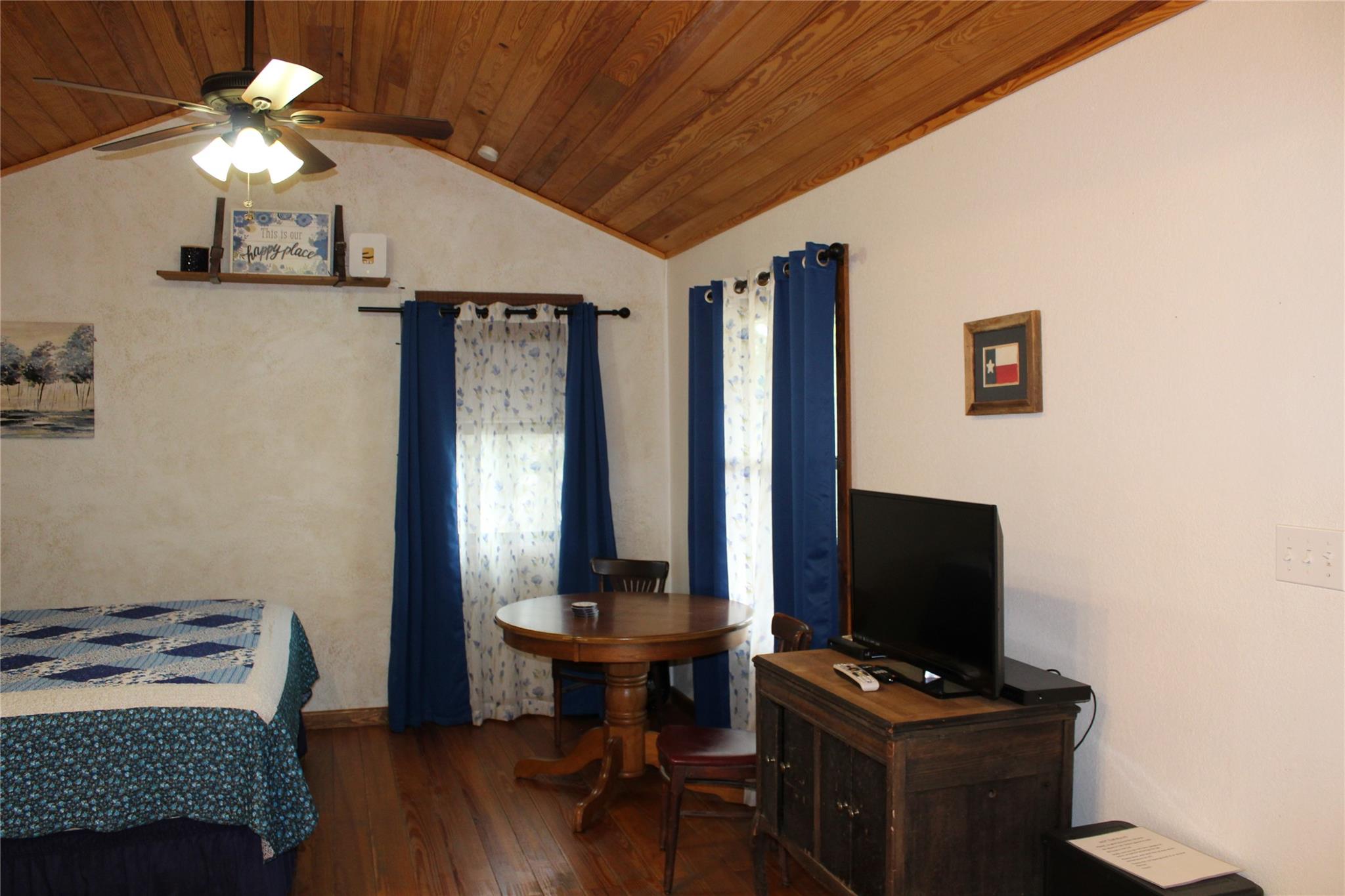 961 Buttercup LN #2 — photo 3