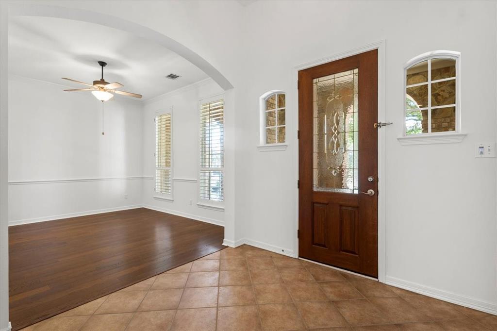 2127 Clear Lake PL — photo 5