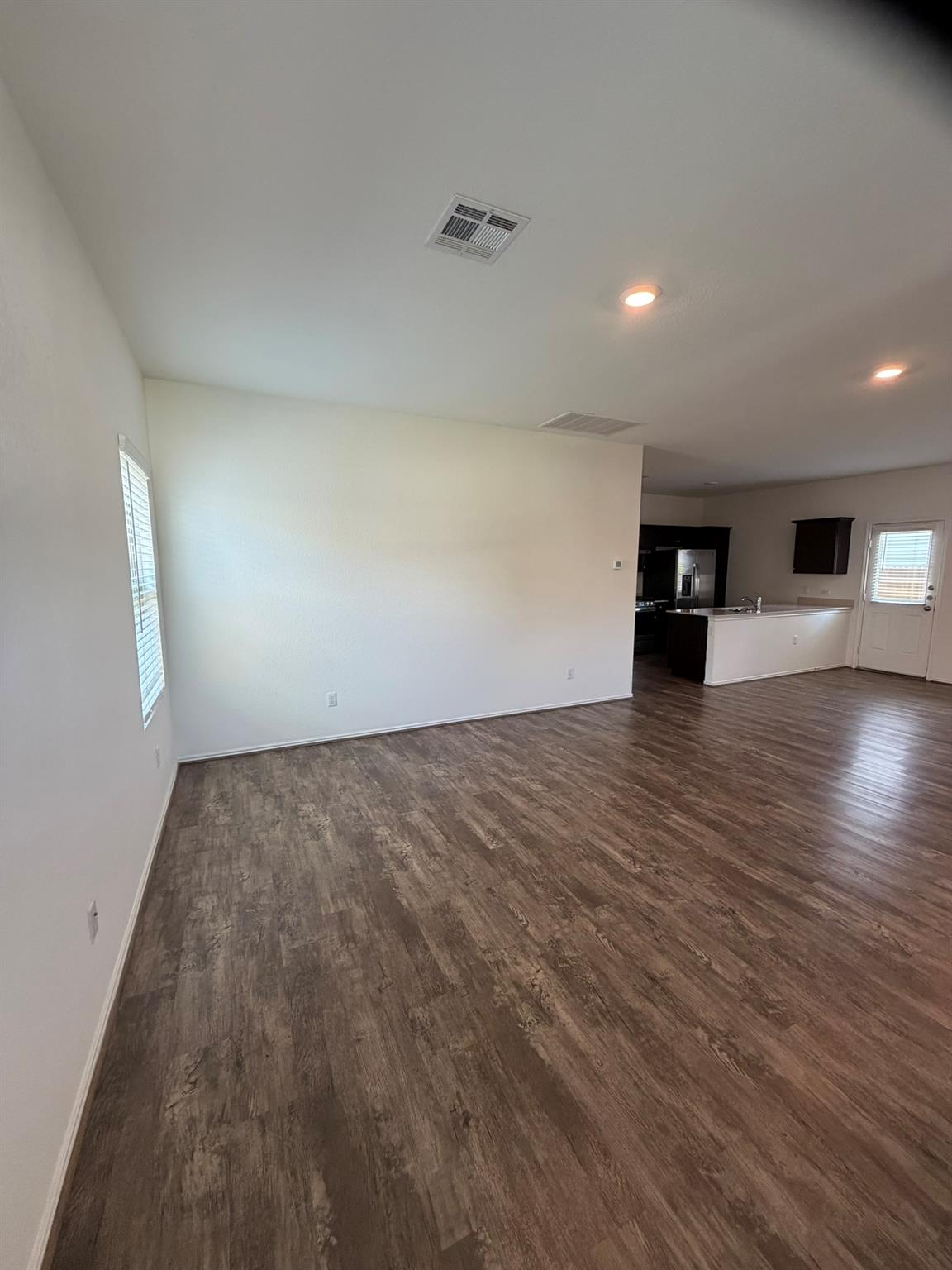 109 High Hill CV — photo 3
