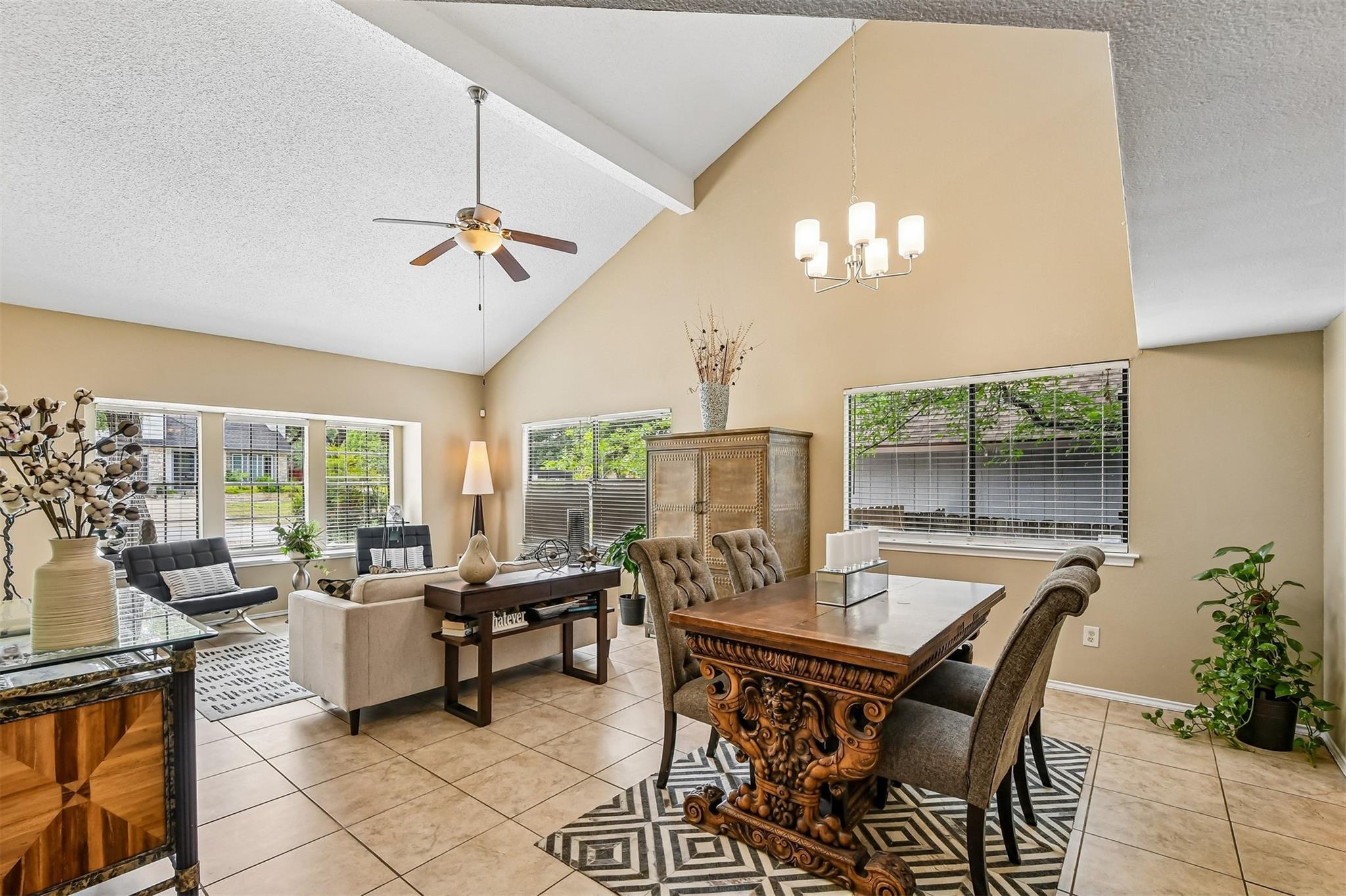 13109 Sinton LN — photo 5