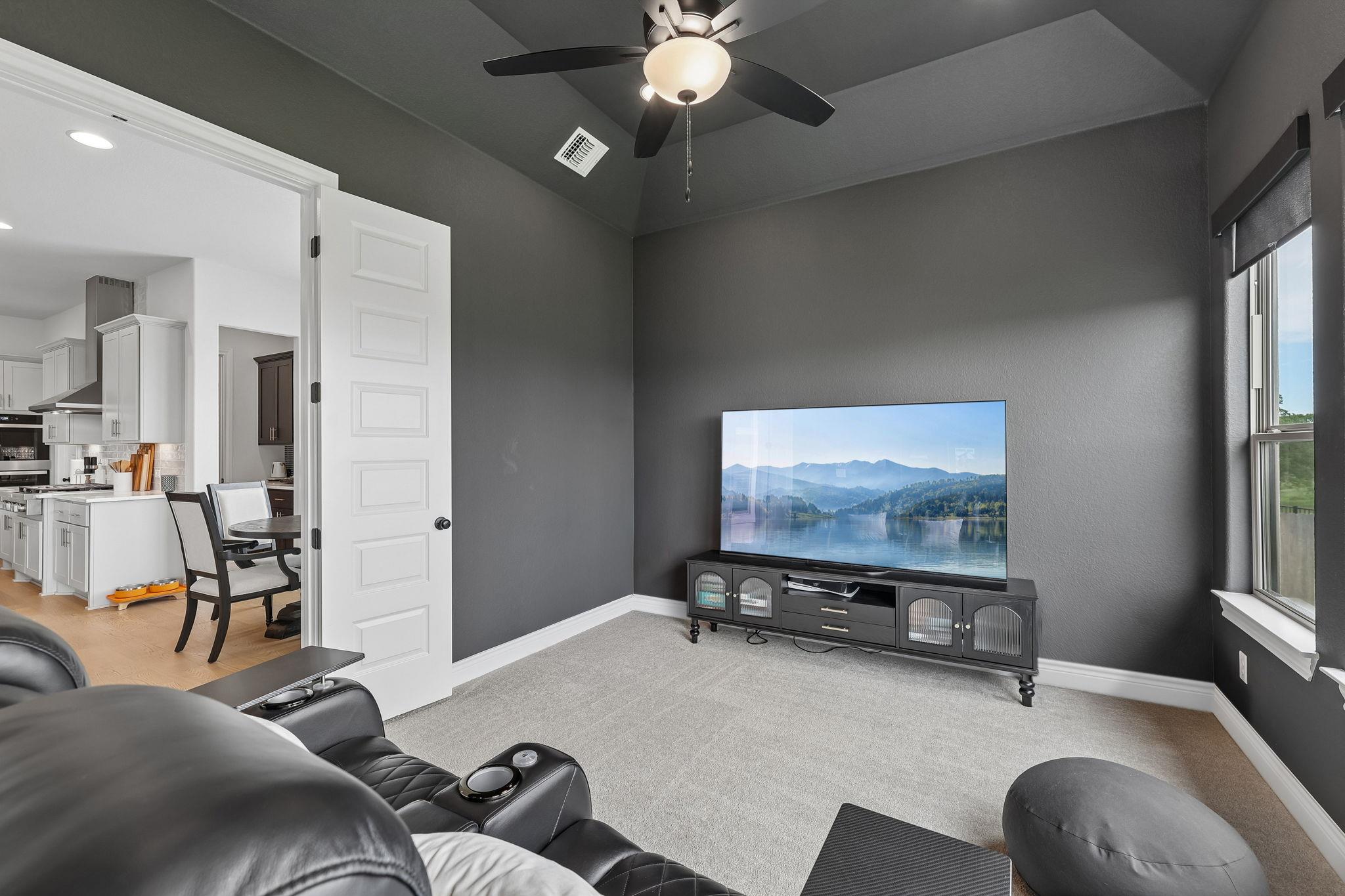 130 Firethorn LOOP — photo 5