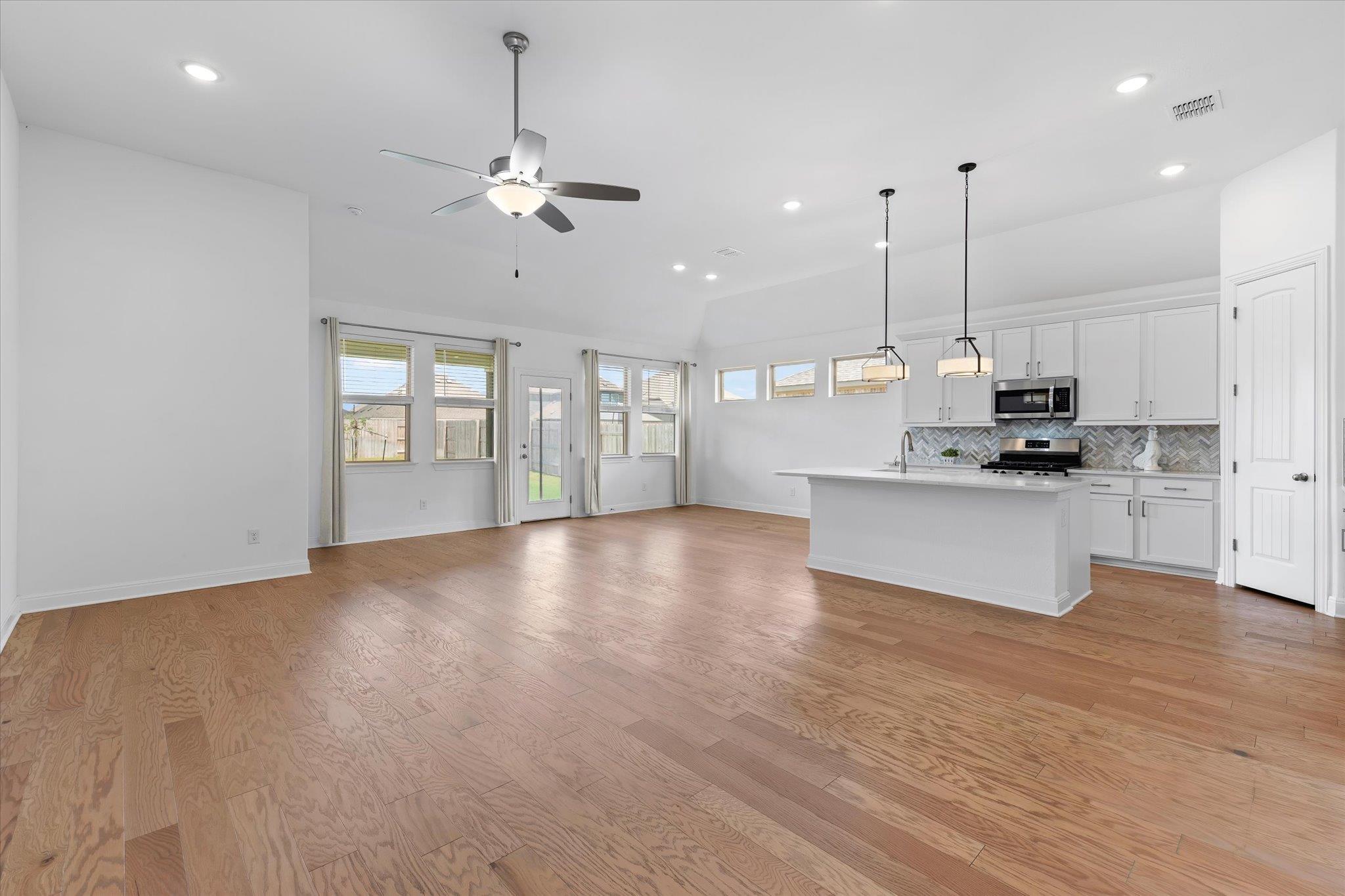 121 Shagbark TRL — photo 5