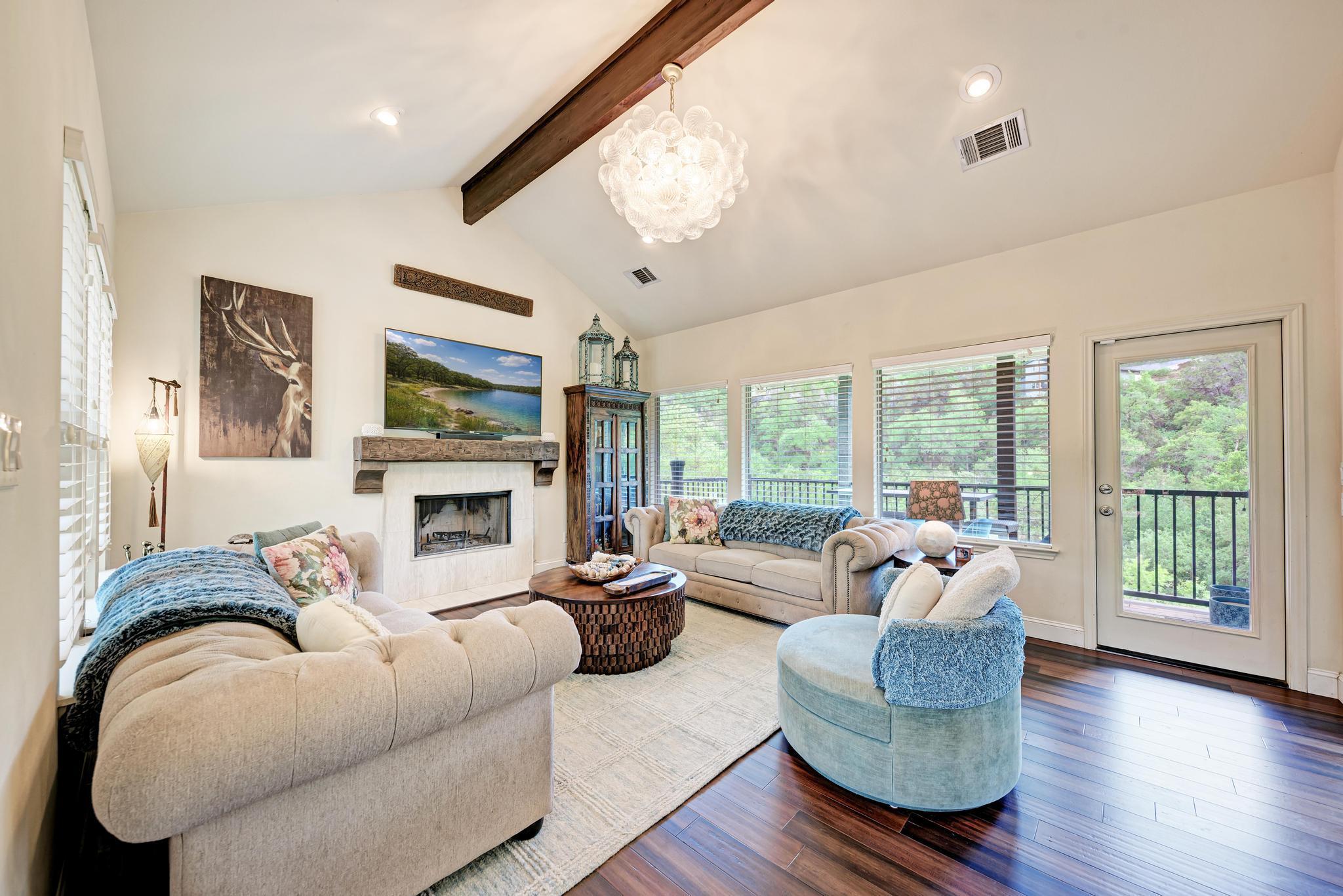 2605 Indian Creek RD — photo 3