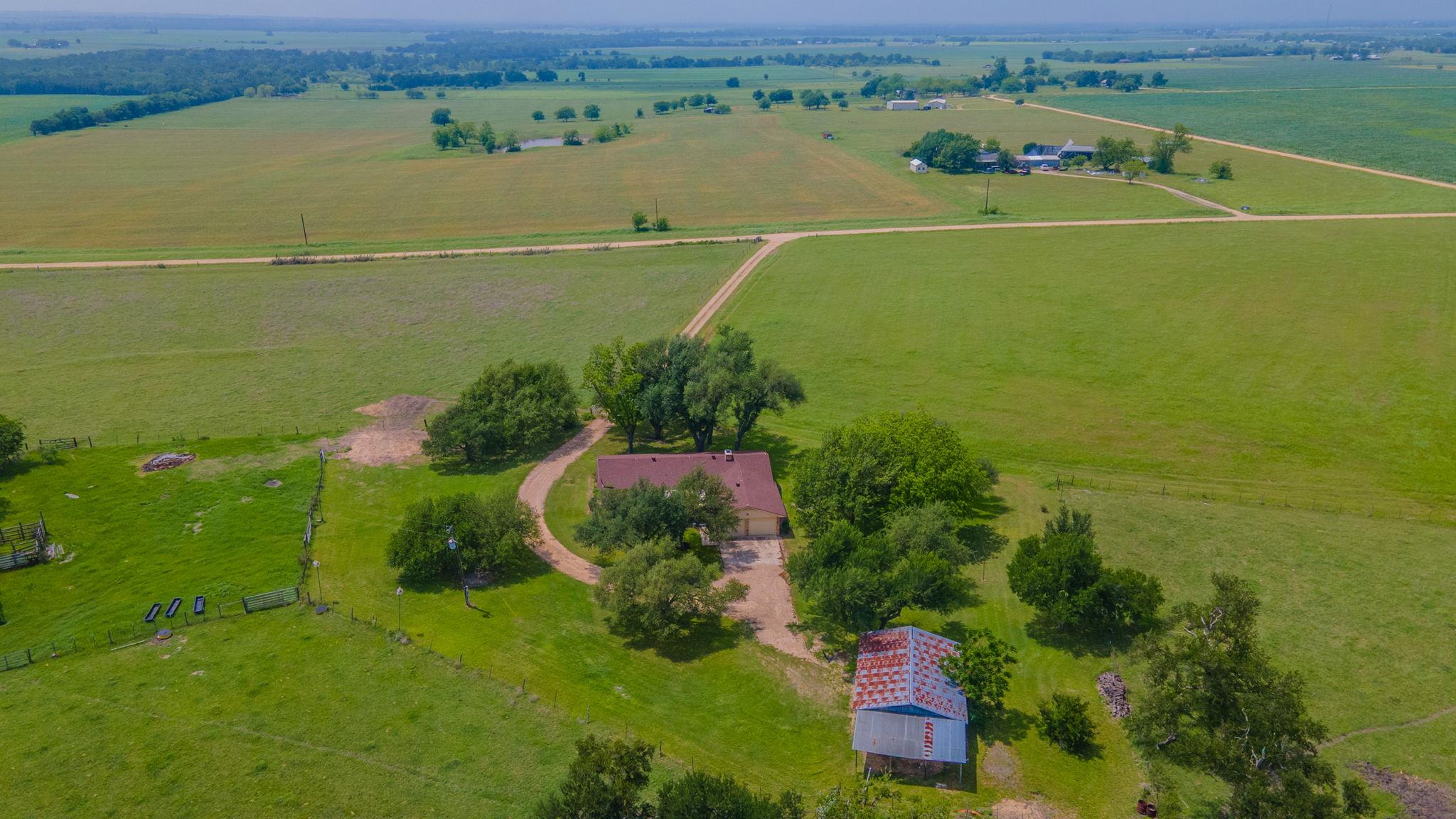 3053 Hobby Creek RD — photo 3