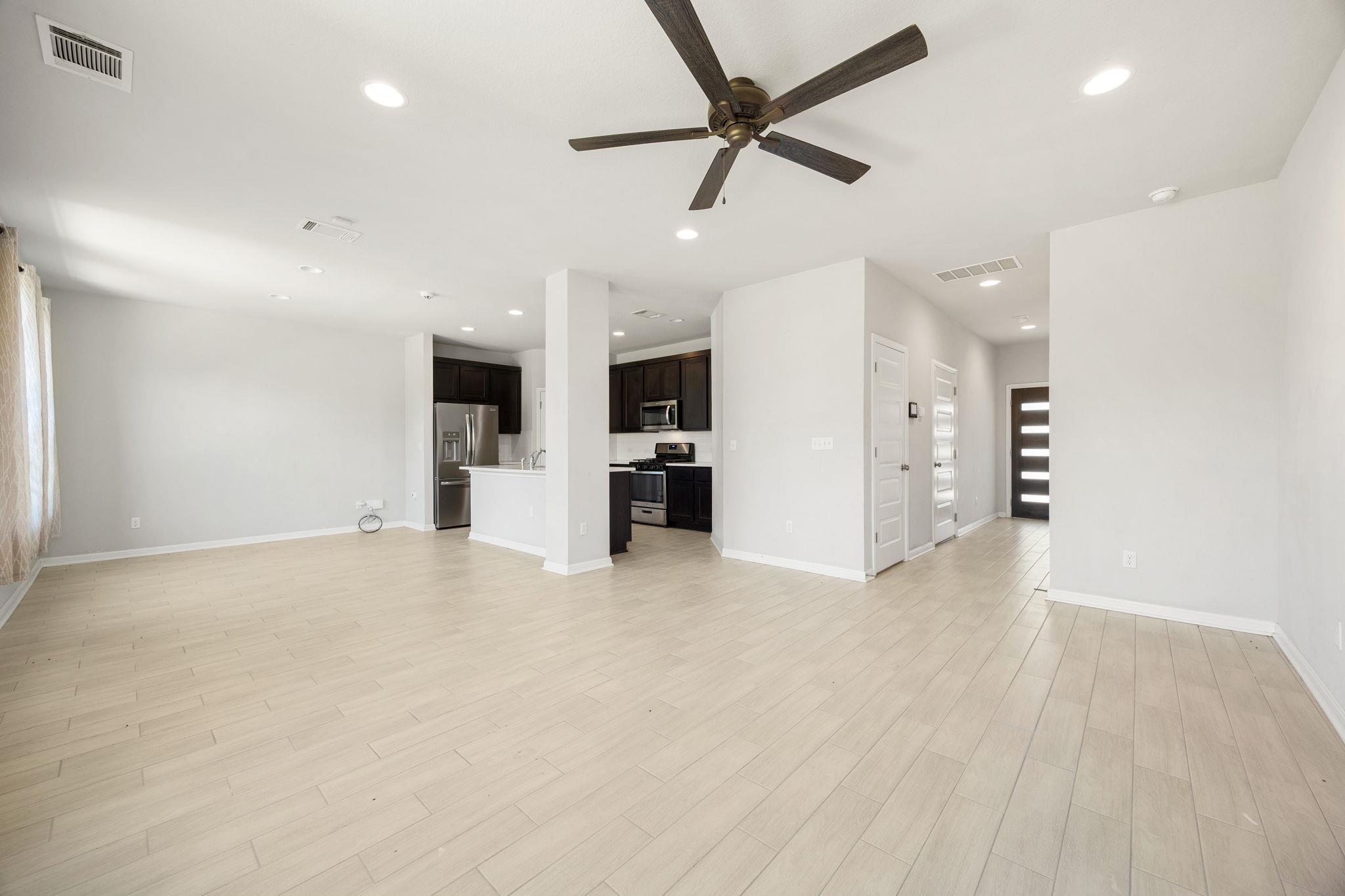 12512 Zenyatta DR — photo 5
