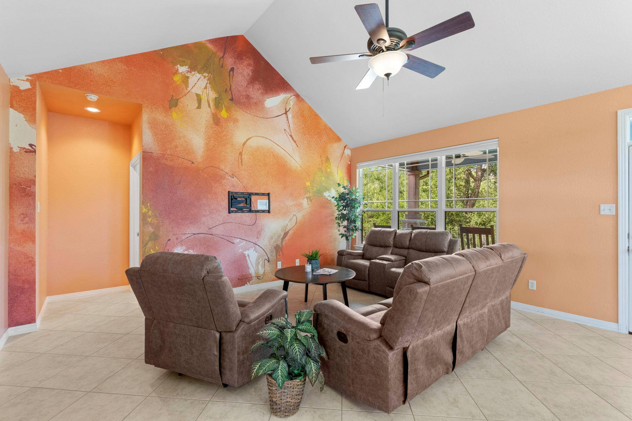 107 Kandi LN — photo 5