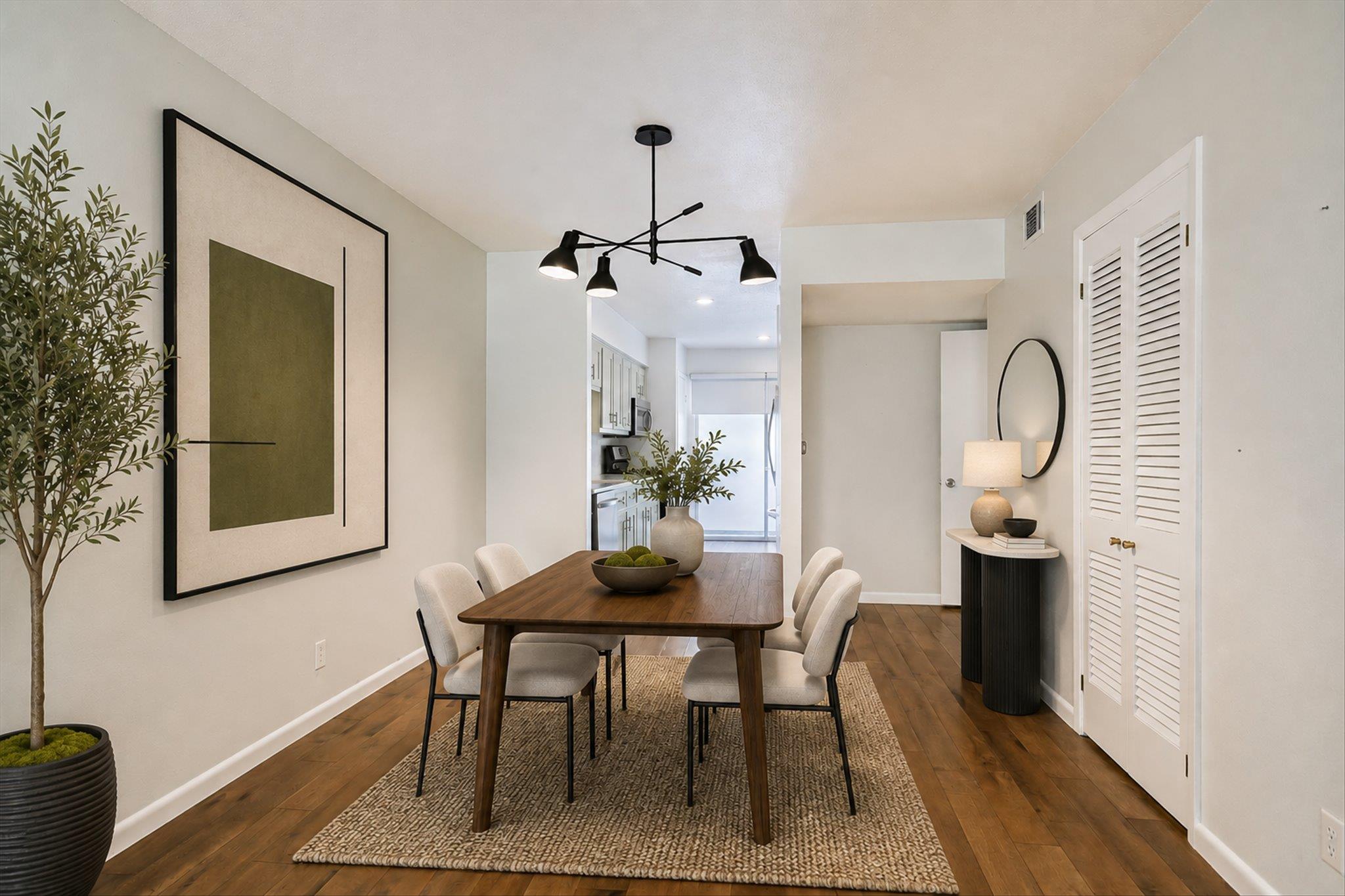 2425 Ashdale DR #32 — photo 4