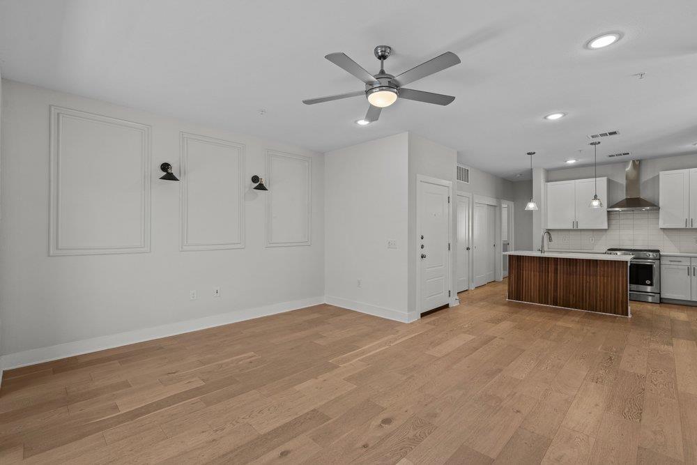 2827 Manor RD #2201 — photo 4