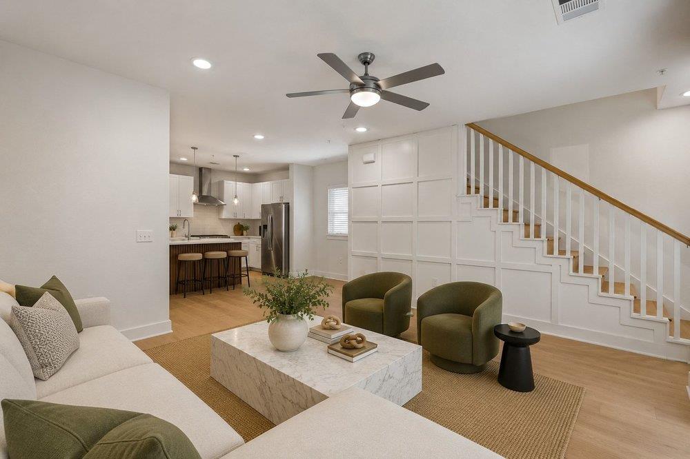 2827 Manor RD #2201 — photo 5