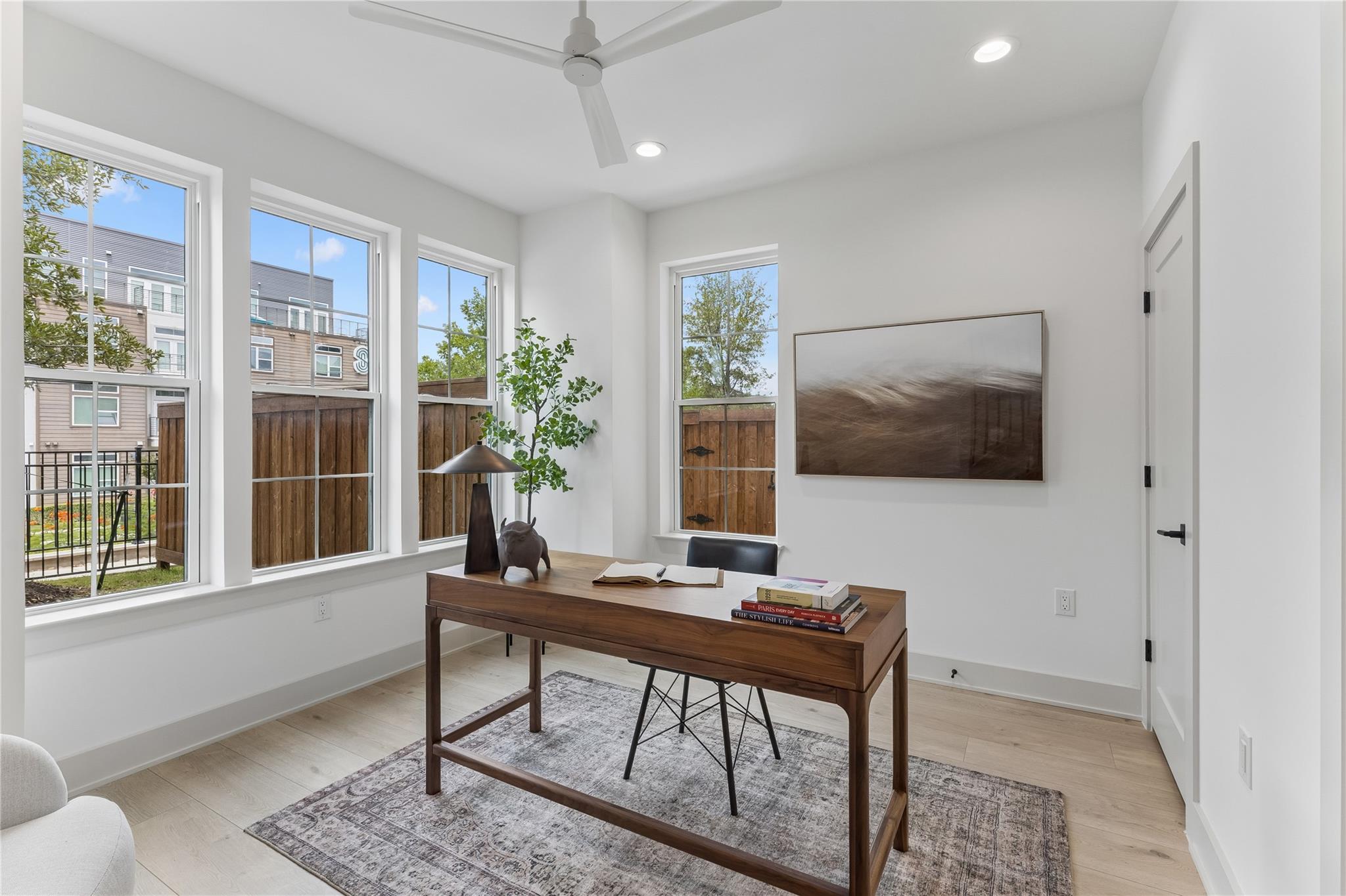 2209 Woodland Ave #203 — photo 5
