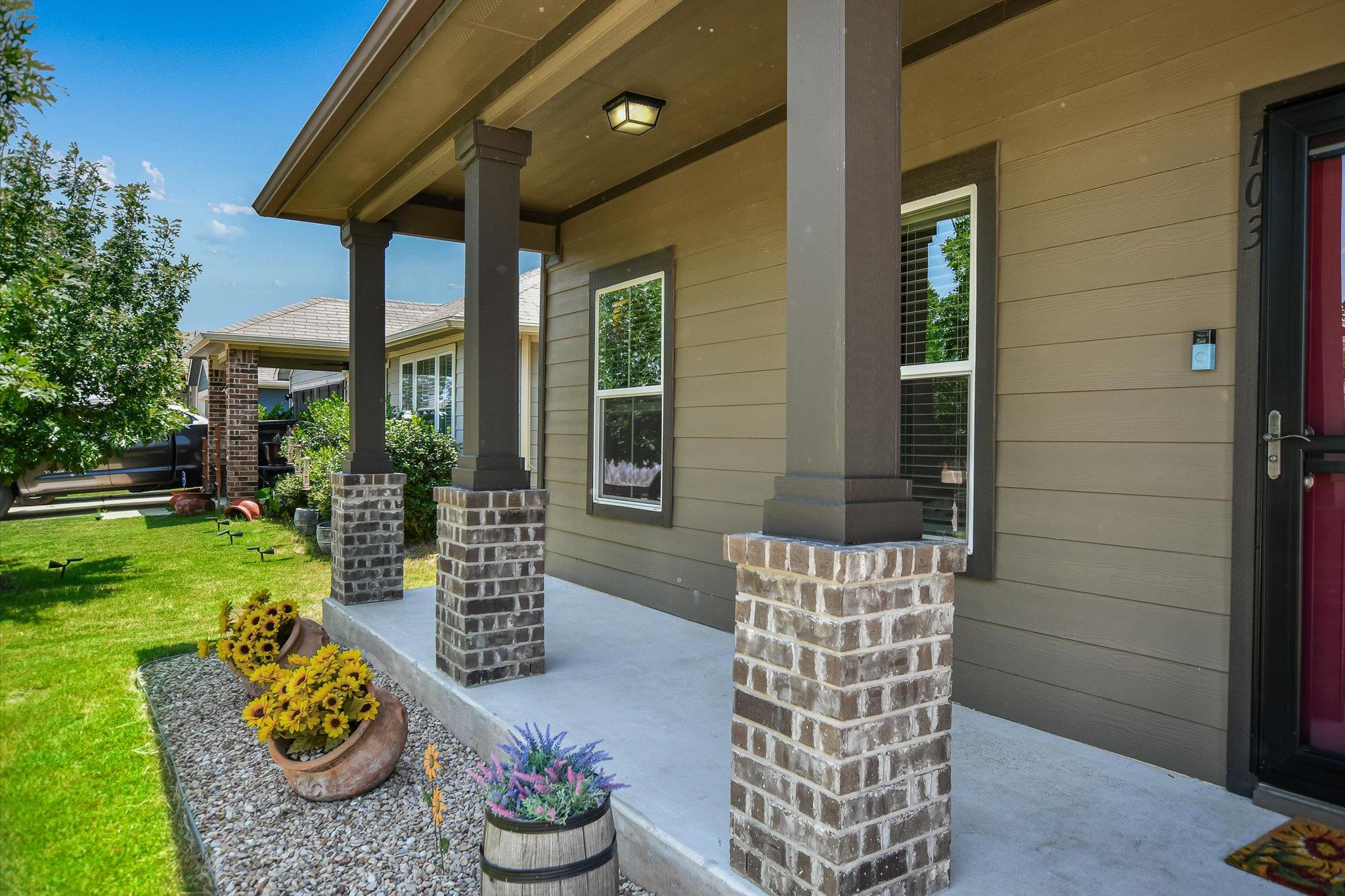 103 Navidad River DR — photo 4