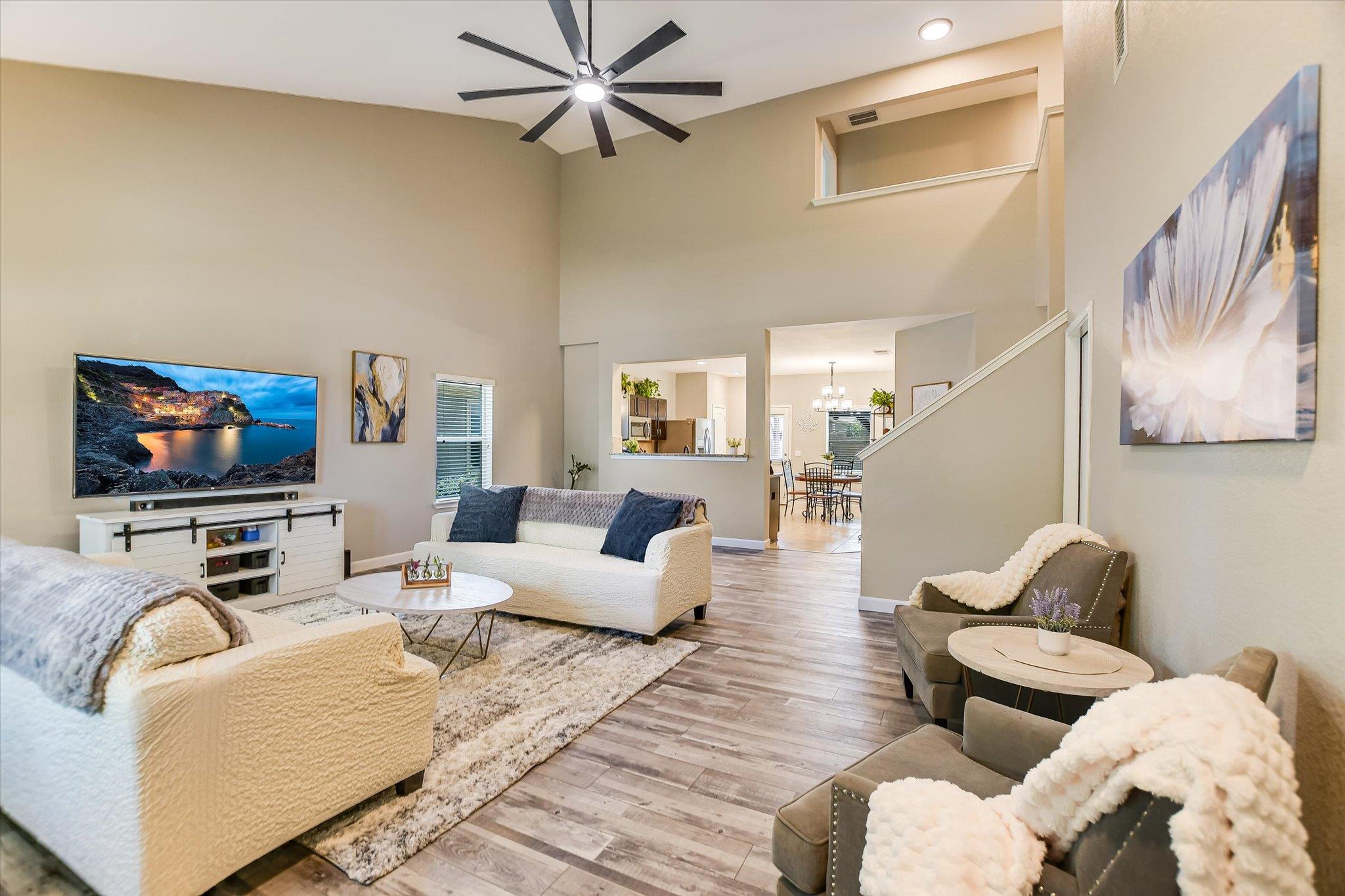 103 Navidad River DR — photo 5