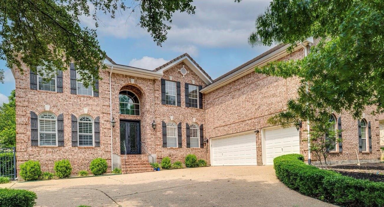 14 TORRINGTON LN
