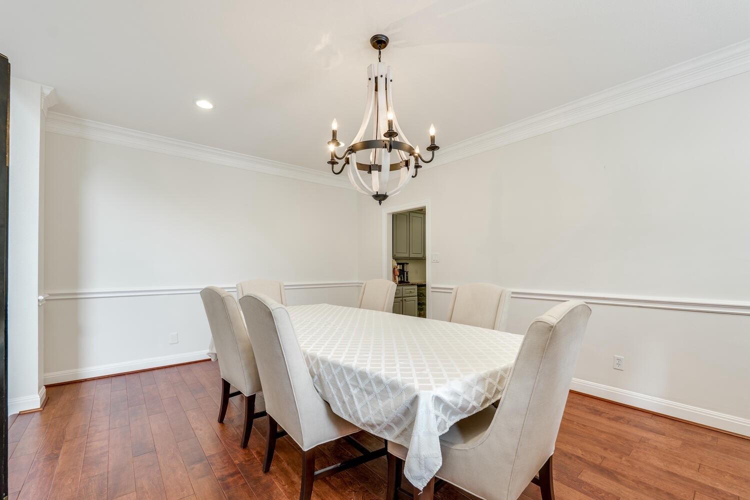 14 TORRINGTON LN — photo 3