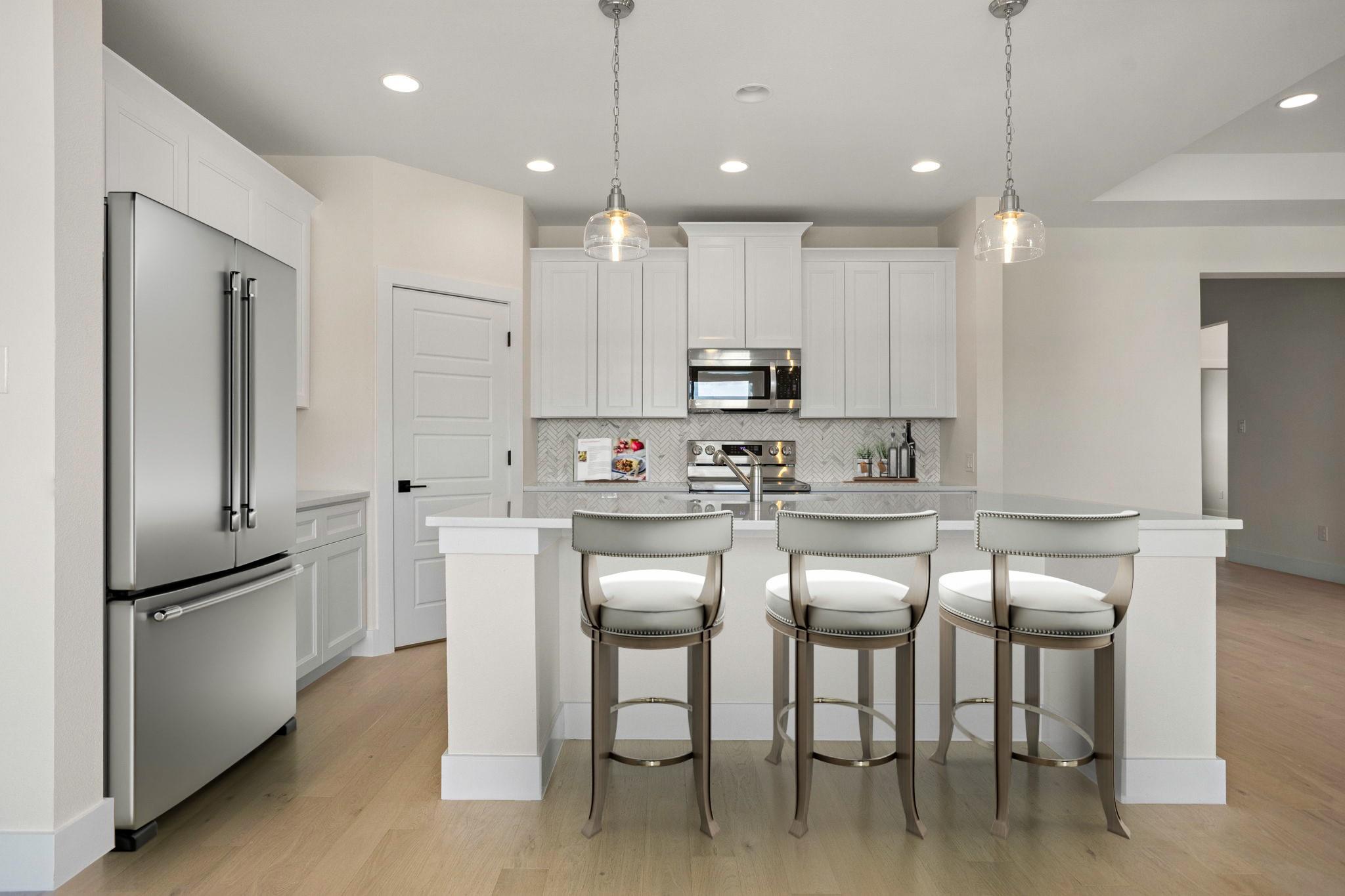 1901 N Chateau Lane LN — photo 3