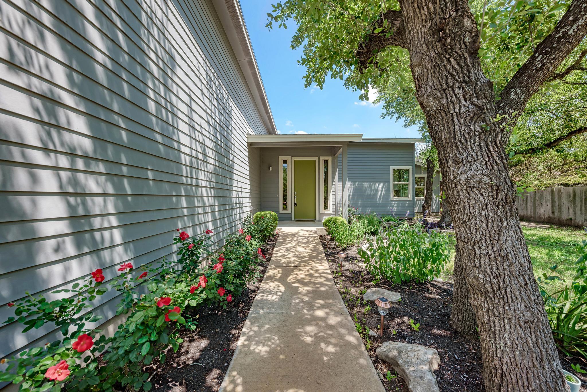 8307 Williamson Creek DR — photo 3