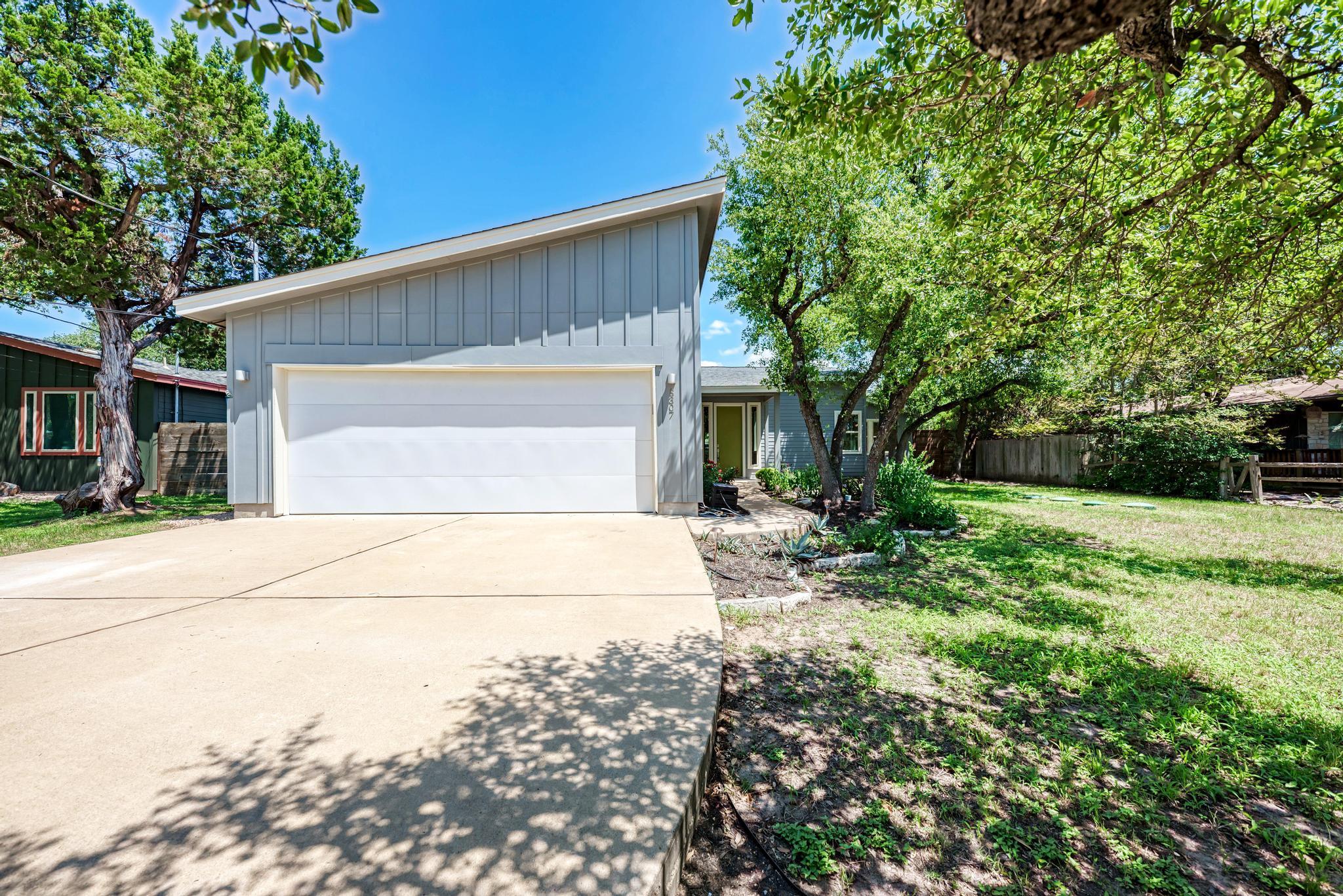 8307 Williamson Creek DR — photo 4