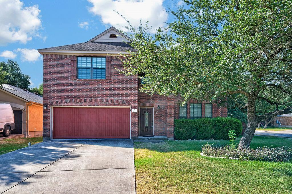 2200 Ezra CT — photo 3