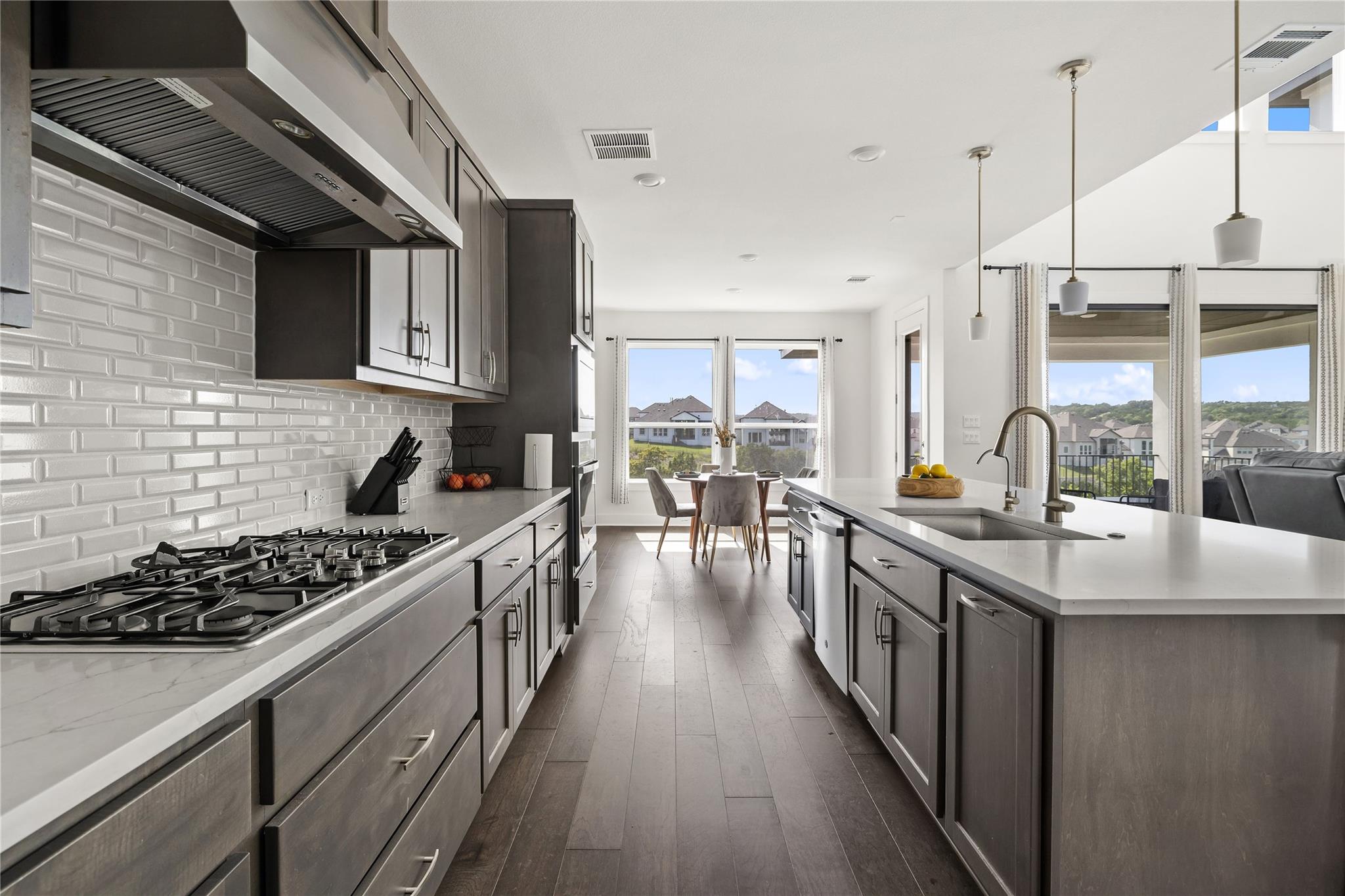 1045 Siena Sunset RD — photo 4
