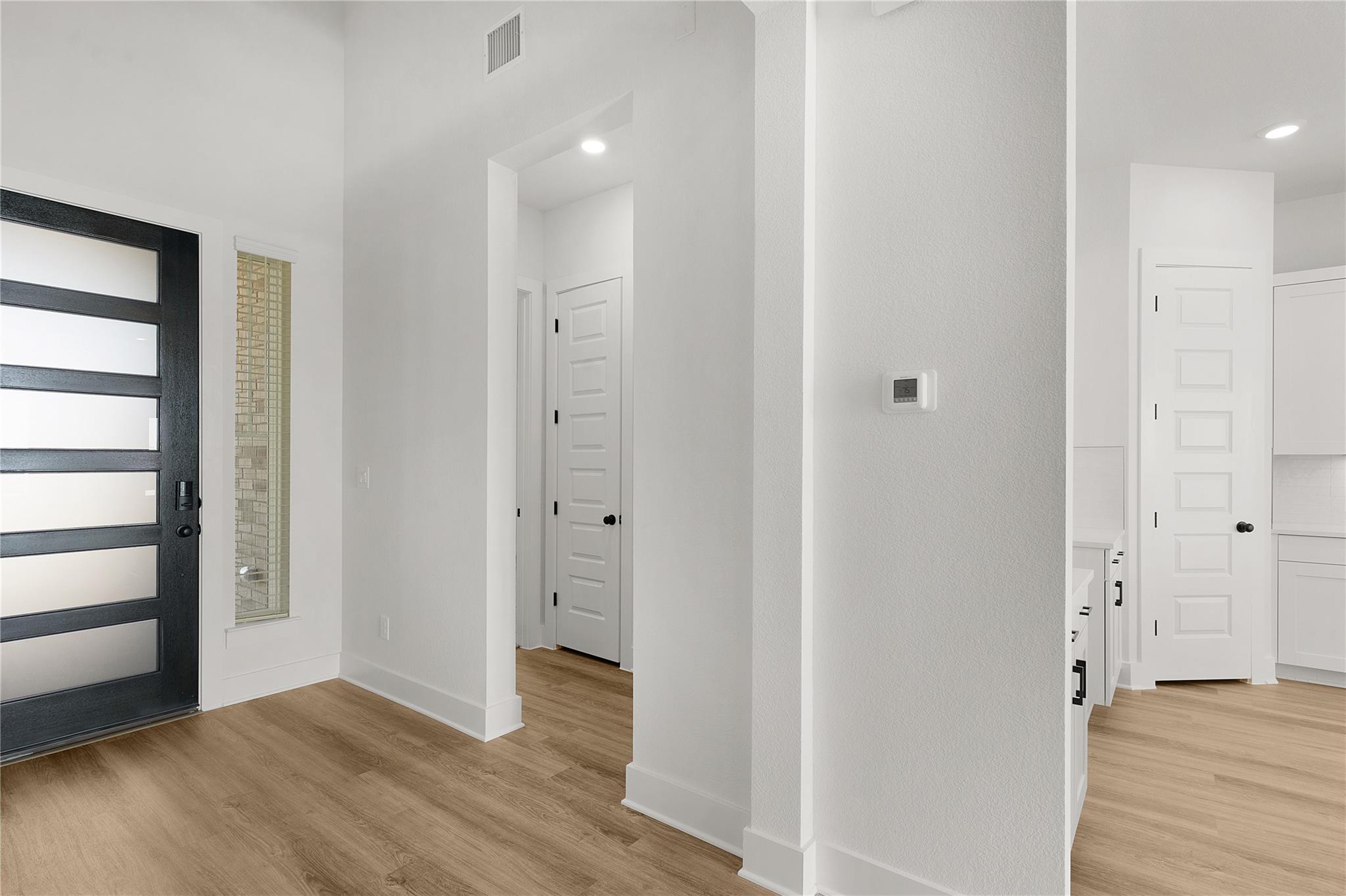 4733 Regents PL — photo 3