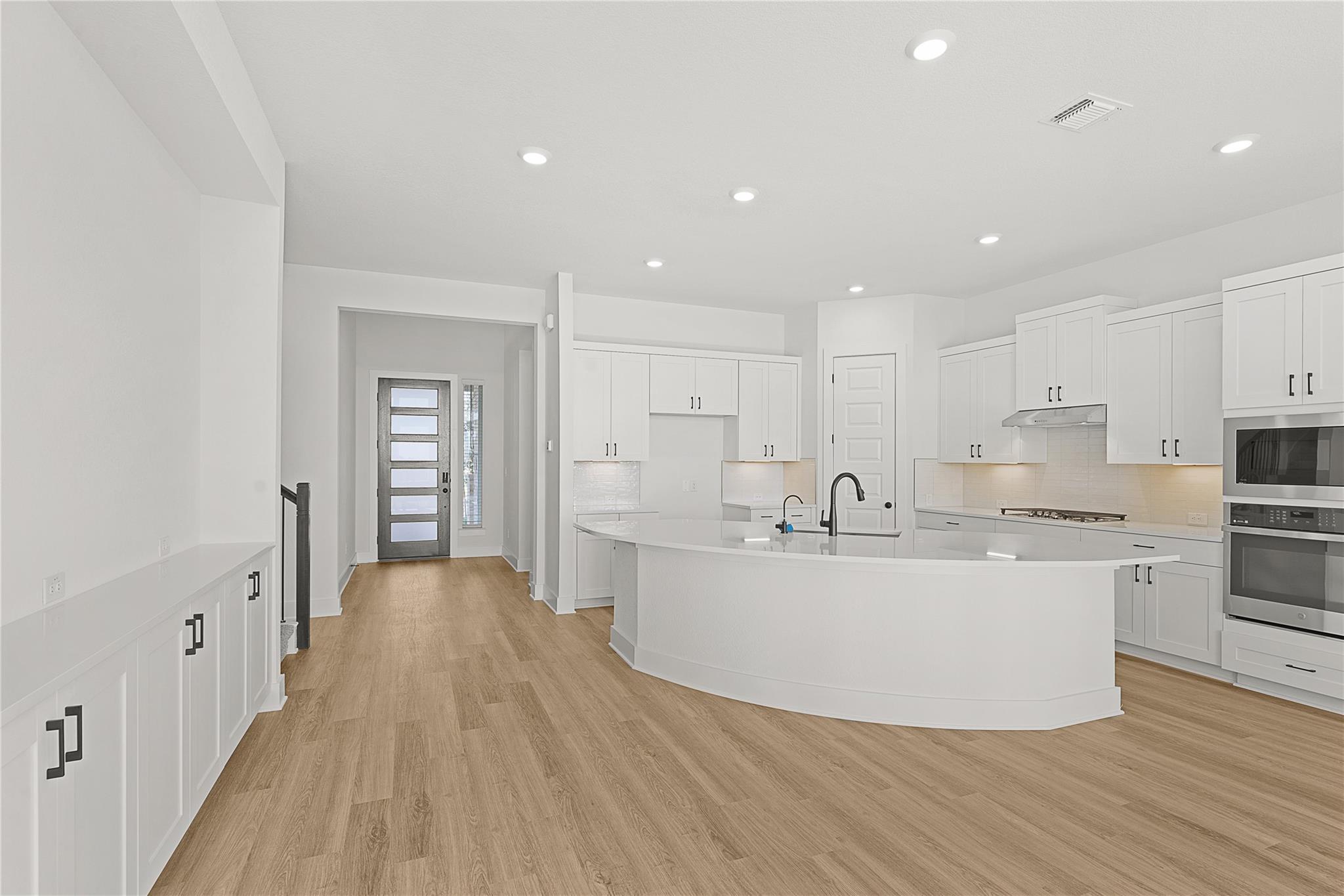4733 Regents PL — photo 4