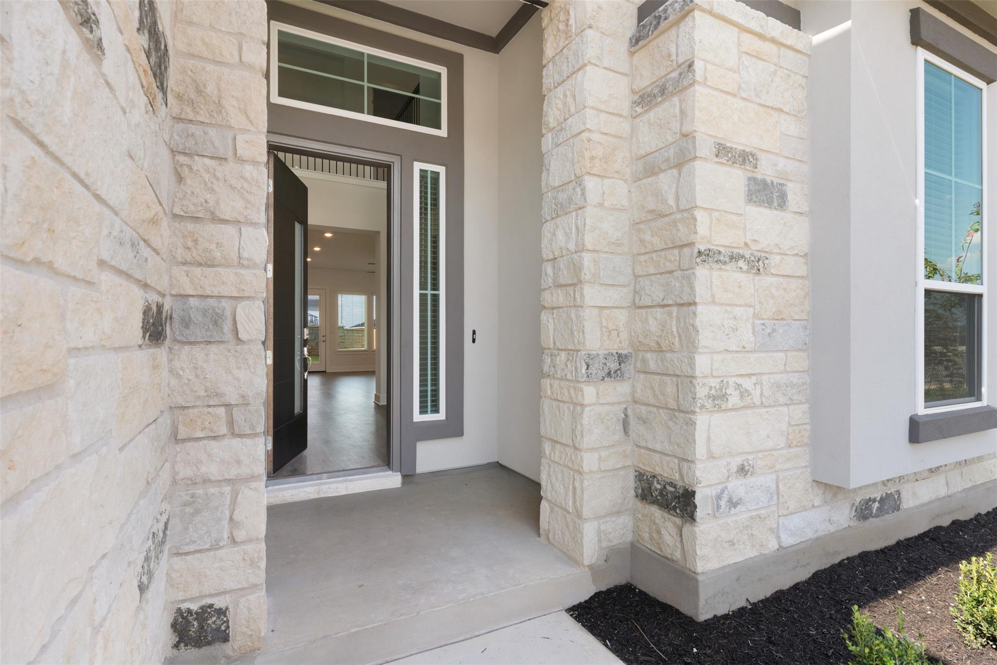4725 Regents PL — photo 3