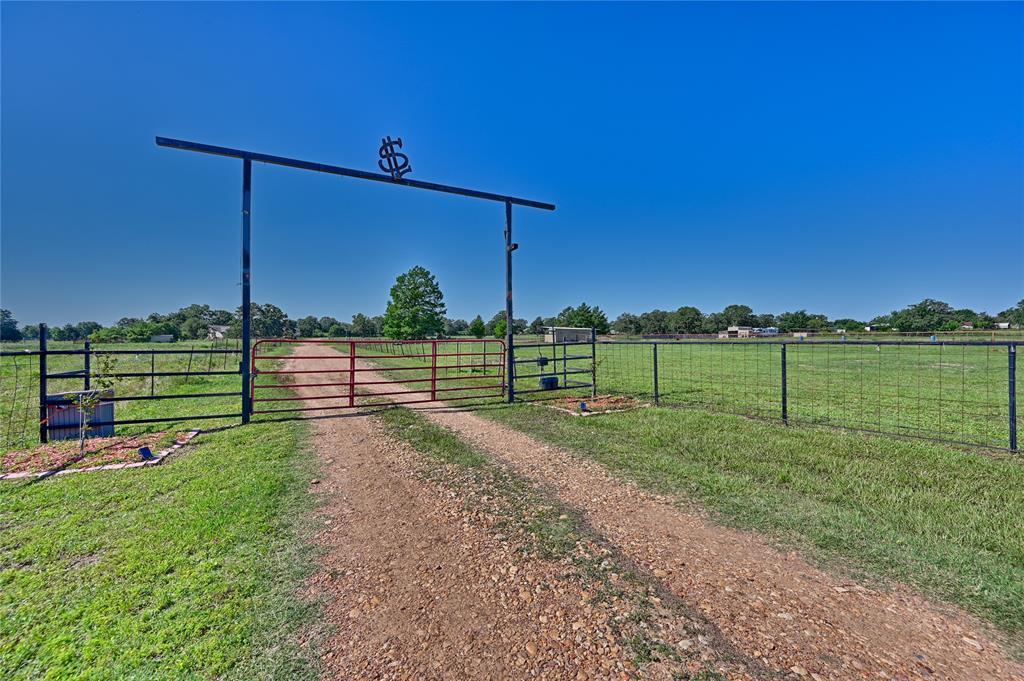 4057 HIGHWAY 21 — photo 3