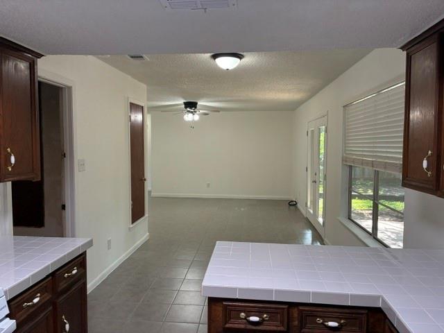 1507 Casey LN — photo 4